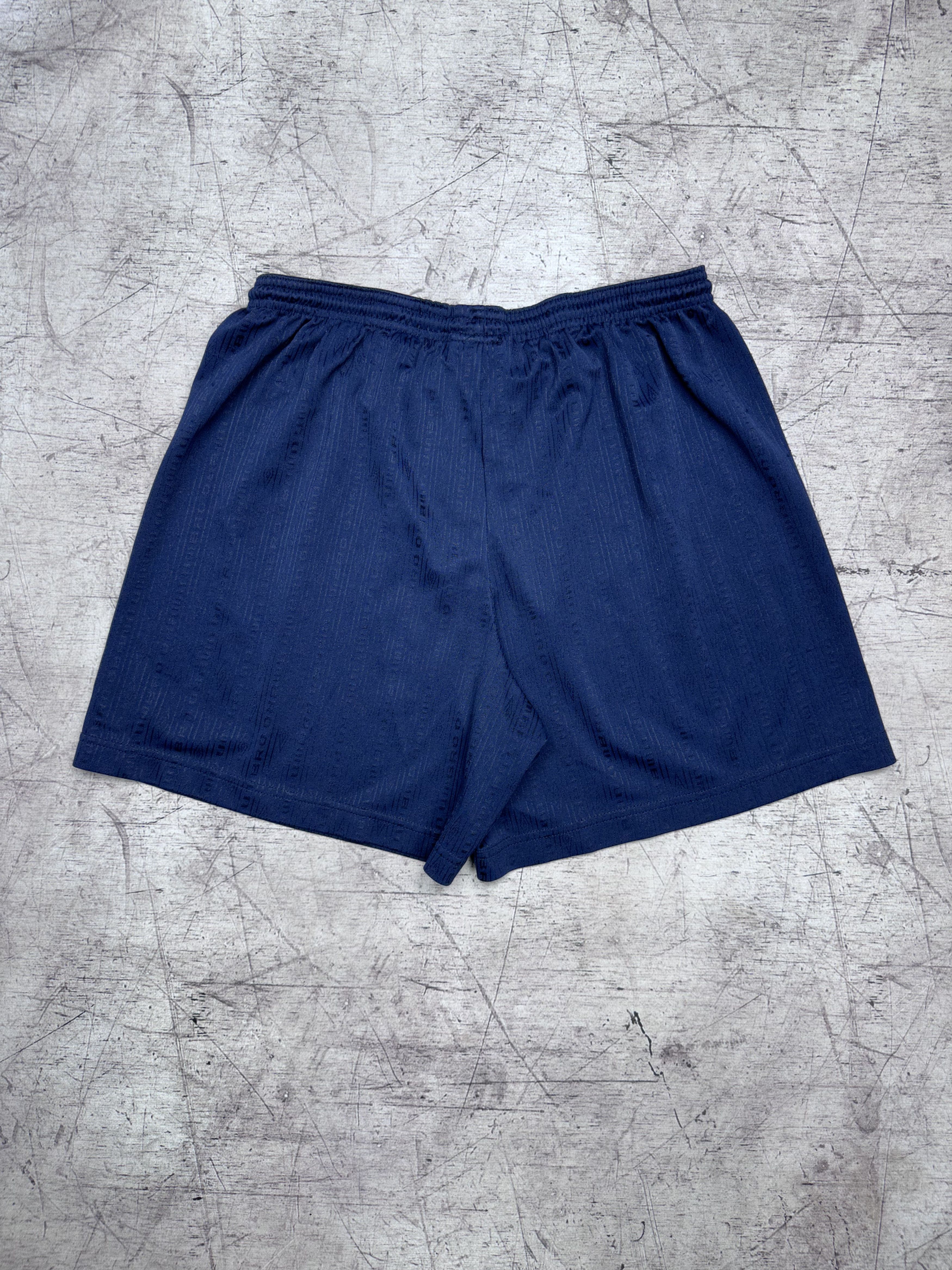 Umbro Umbro Vintage Mens Monogram Shorts Size US 34 / EU 50 - 8 Thumbnail