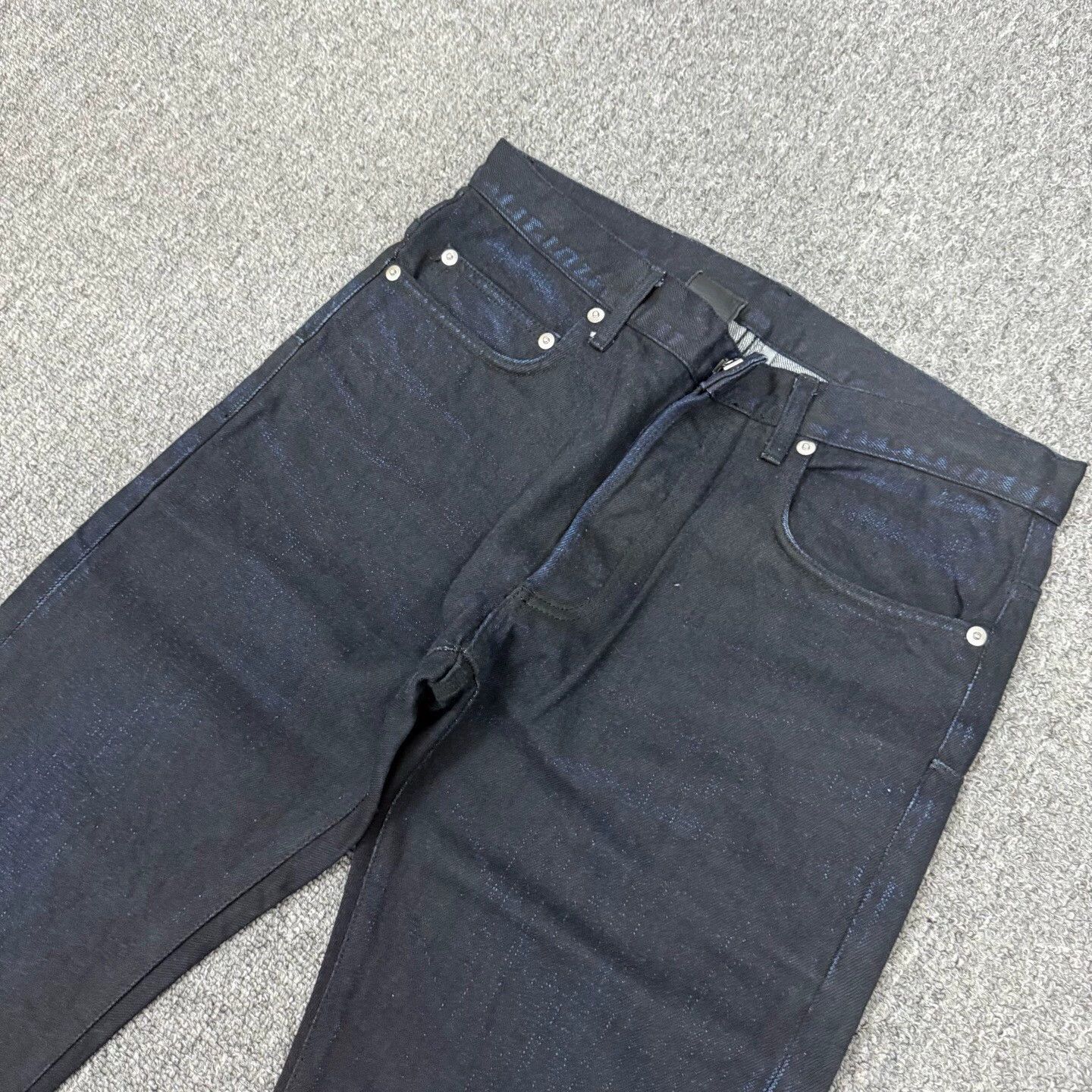 Dior Dior dye leather tag logo jeans 29 Size US 29 - 3 Thumbnail