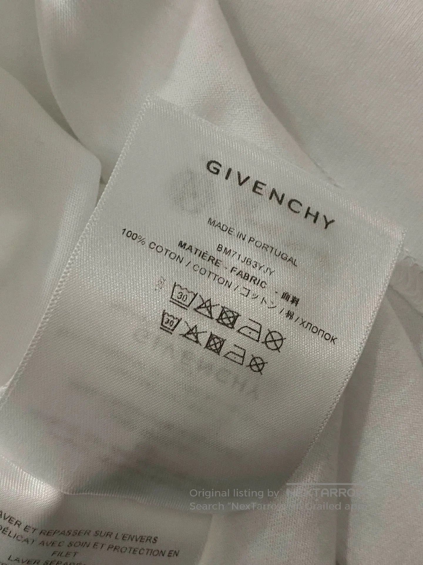 Givenchy Givenchy Men's Short Sleeve Graphic T-Shirt. Size US S / EU 44-46 / 1 - 7 Thumbnail