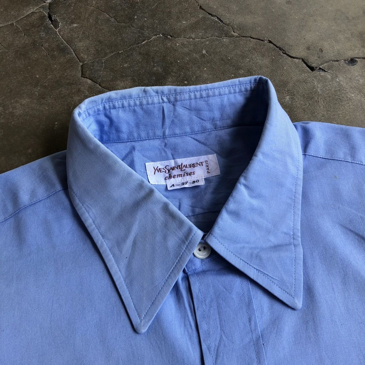 Yves Saint Laurent 1990s Yves Saint Laurent Chemises Paris Basic Shirt Blue Size US S / EU 44-46 / 1 - 15 Thumbnail