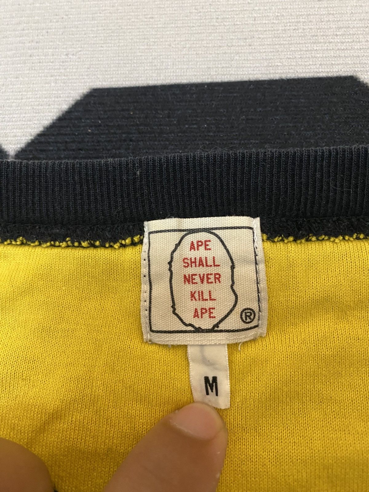 Bape A BHATING APE VINTAGE SWEATSHIRT POCKET Size US M / EU 48-50 / 2 - 4 Thumbnail