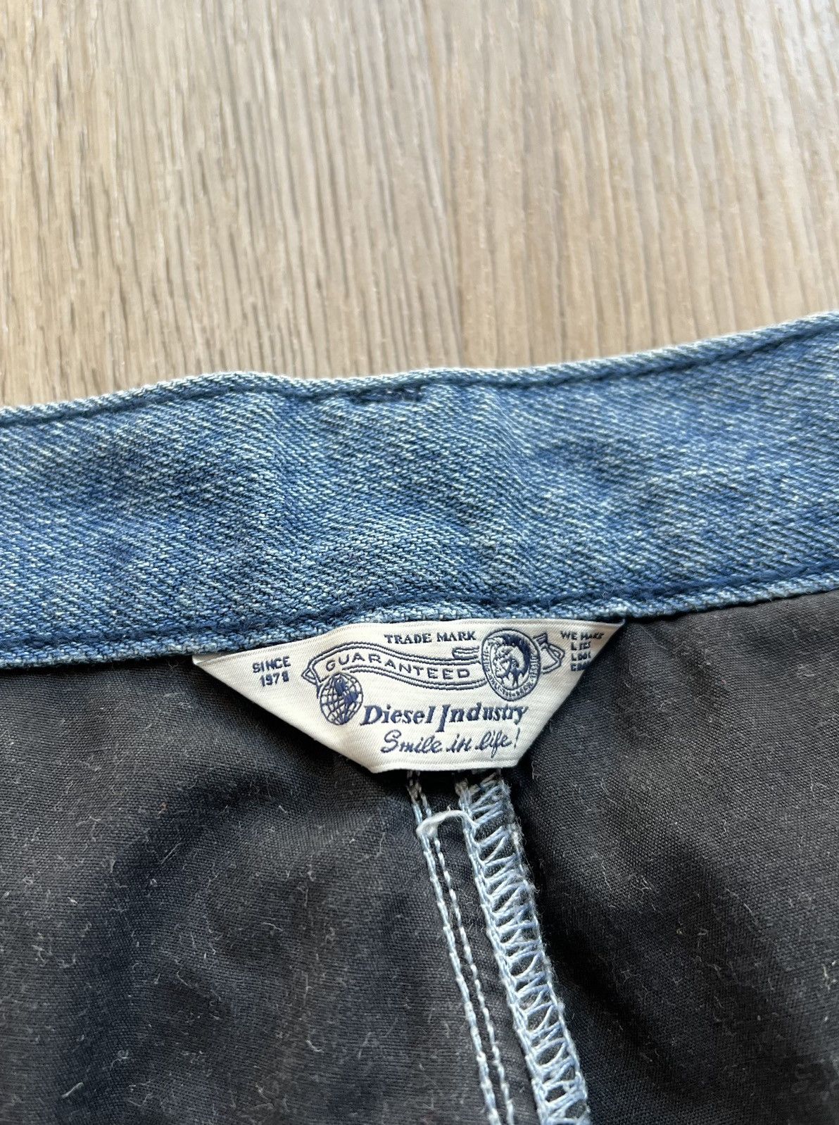Diesel Vintage Diesel Avant Garde Denim Button Skirt Size 27" / US 4 / IT 40 - 6 Thumbnail
