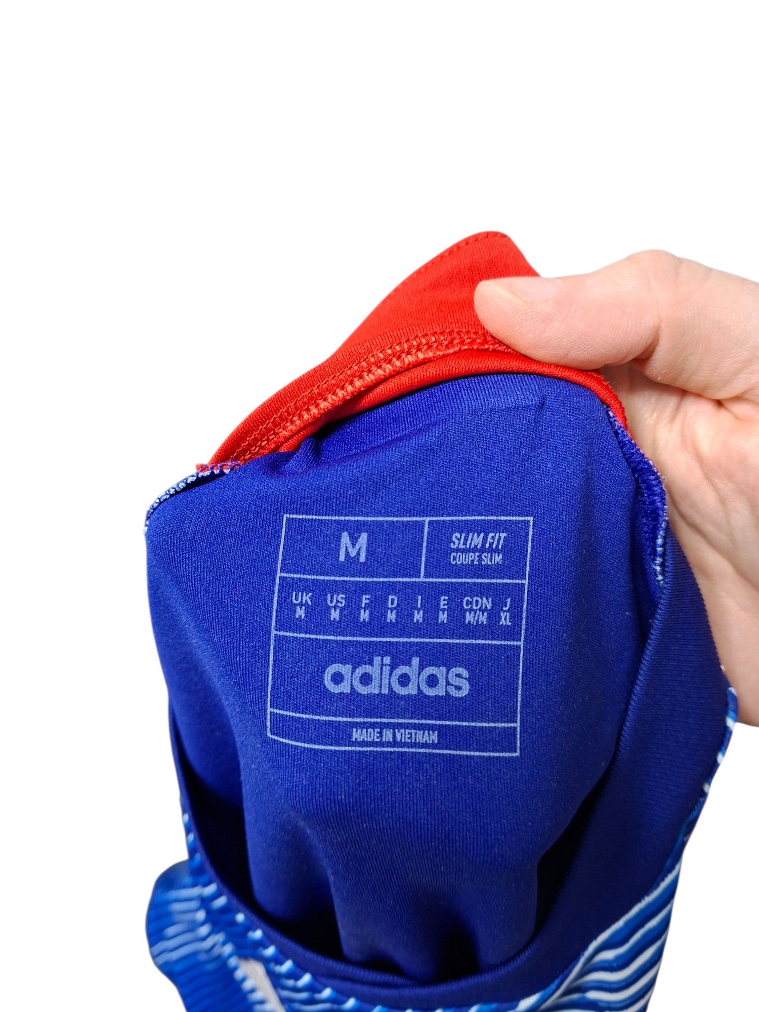 Adidas JAPAN ADIDAS 2022 SOCCER JERSEY Size US M / EU 48-50 / 2 - 4 Thumbnail