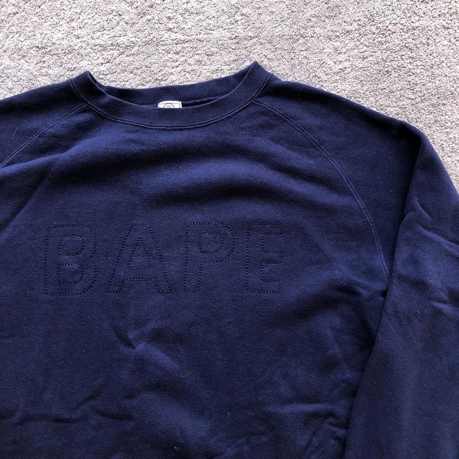 Bape Vintage A Bathing Ape BAPE Crewneck Jumper Sweatshirt Size US L / EU 52-54 / 3 - 2 Thumbnail