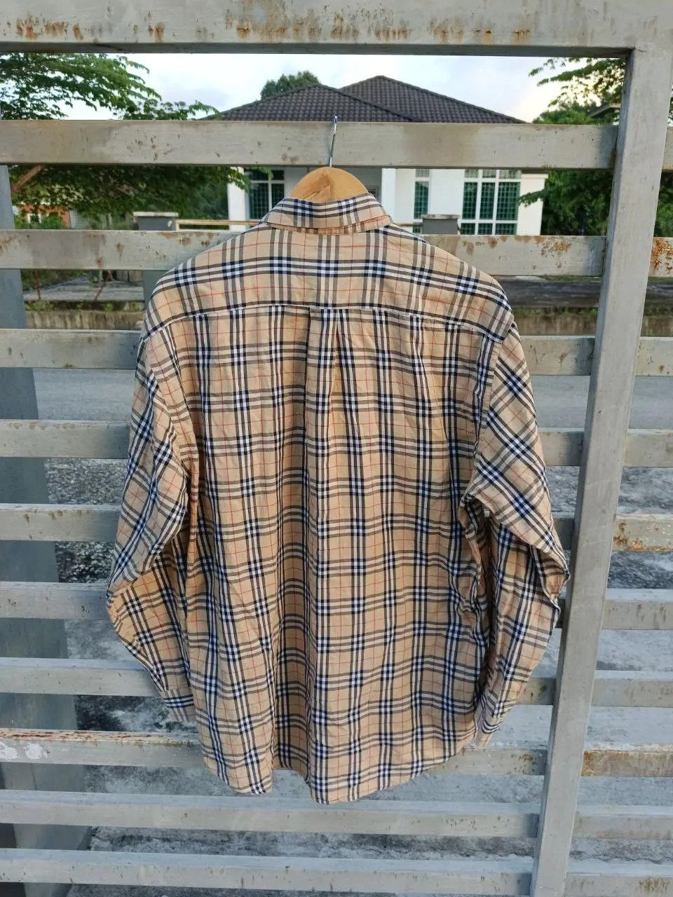 Burberry BURBERRY NOVA CHECK LONG SLEEVE Size US L / EU 52-54 / 3 - 2 Thumbnail