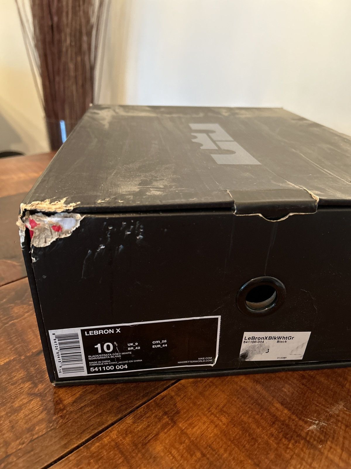 Nike LeBron 10 Prism 2012 Size US 10 / EU 43 - 5 Thumbnail