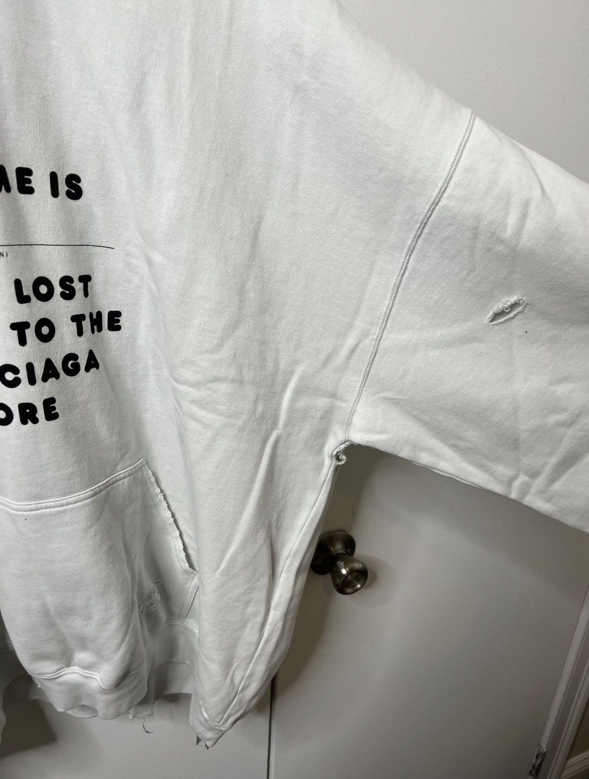 Balenciaga Balenciaga “Hi My Name Is” FW21 Distressed Hoodie Size US S / EU 44-46 / 1 - 4 Thumbnail