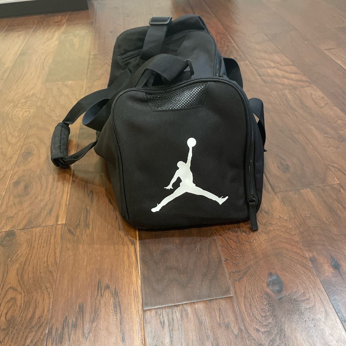 Jordan Brand × Nike Jordan Sport Duffle Size ONE SIZE - 2 Thumbnail