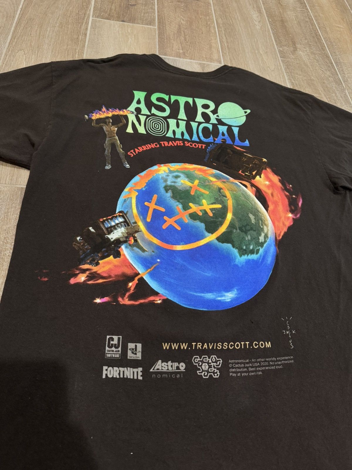 Travis Scott Travis Scott x Fortnite Gosha astrofest tee shirt large Size US L / EU 52-54 / 3 - 2 Thumbnail