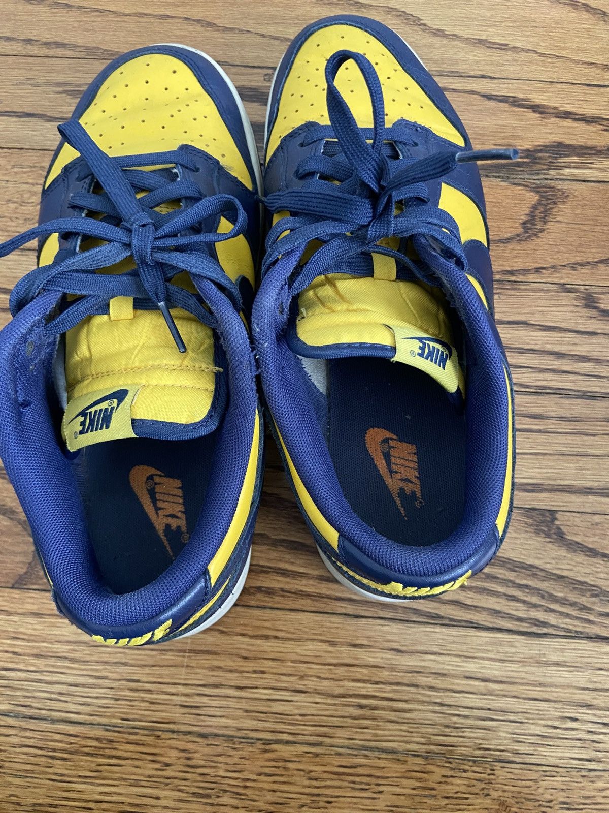 Nike Nike university of Michigan dunks Size US 8.5 / EU 41-42 - 5 Thumbnail