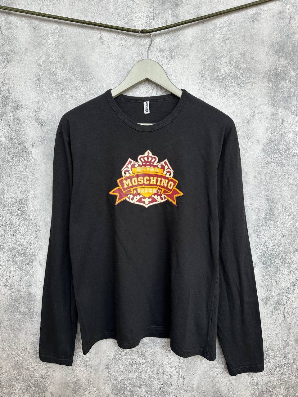 Moschino Moschino Royal Academy Print Long Sleeve T-Shirt Black Crew Size US XL / EU 56 / 4 - 1 Thumbnail