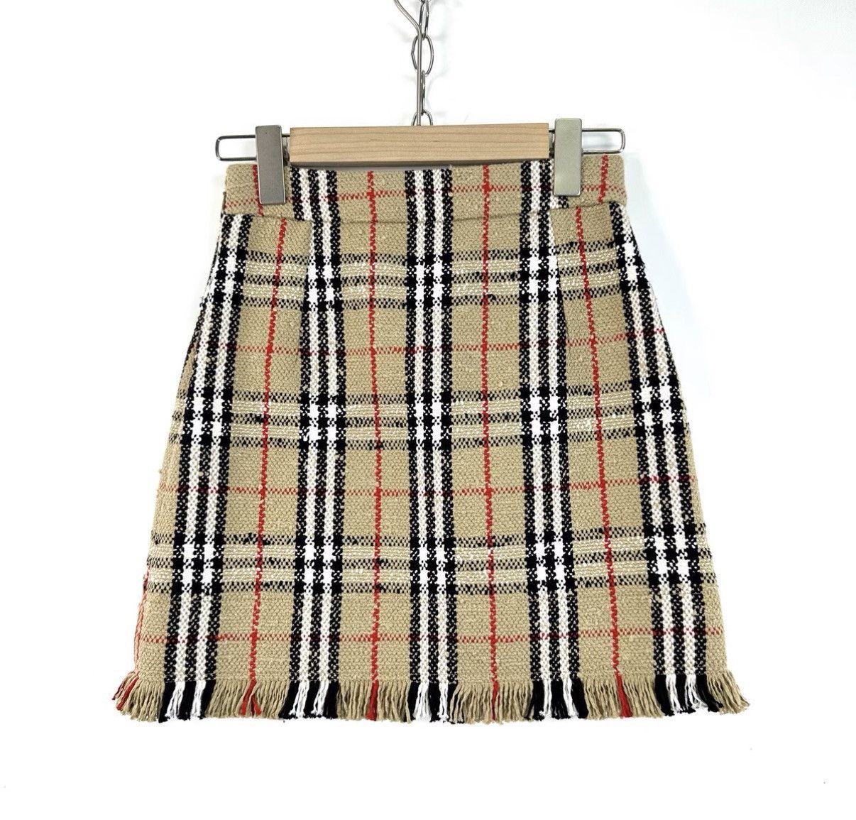 Burberry Burberry / Classic Woven Plaid Tweed Fringe Mini Skirt K12 Size 24" / US 00 / IT 34 - 2 Thumbnail