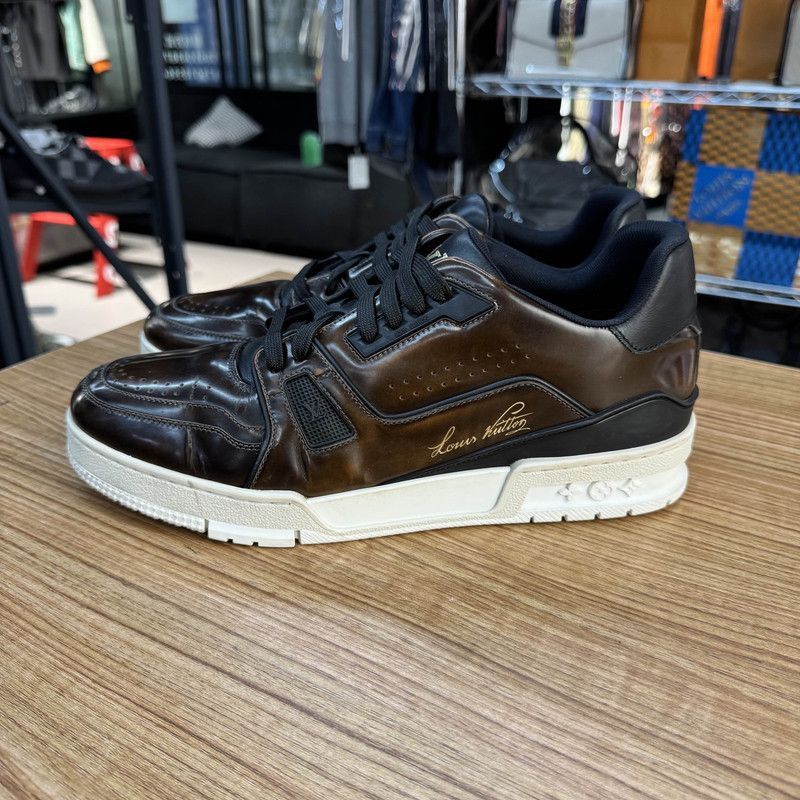 Louis Vuitton Louis Vuitton Trainer Casual Sneakers in Brown Size US 8 / IT 38 - 7 Thumbnail