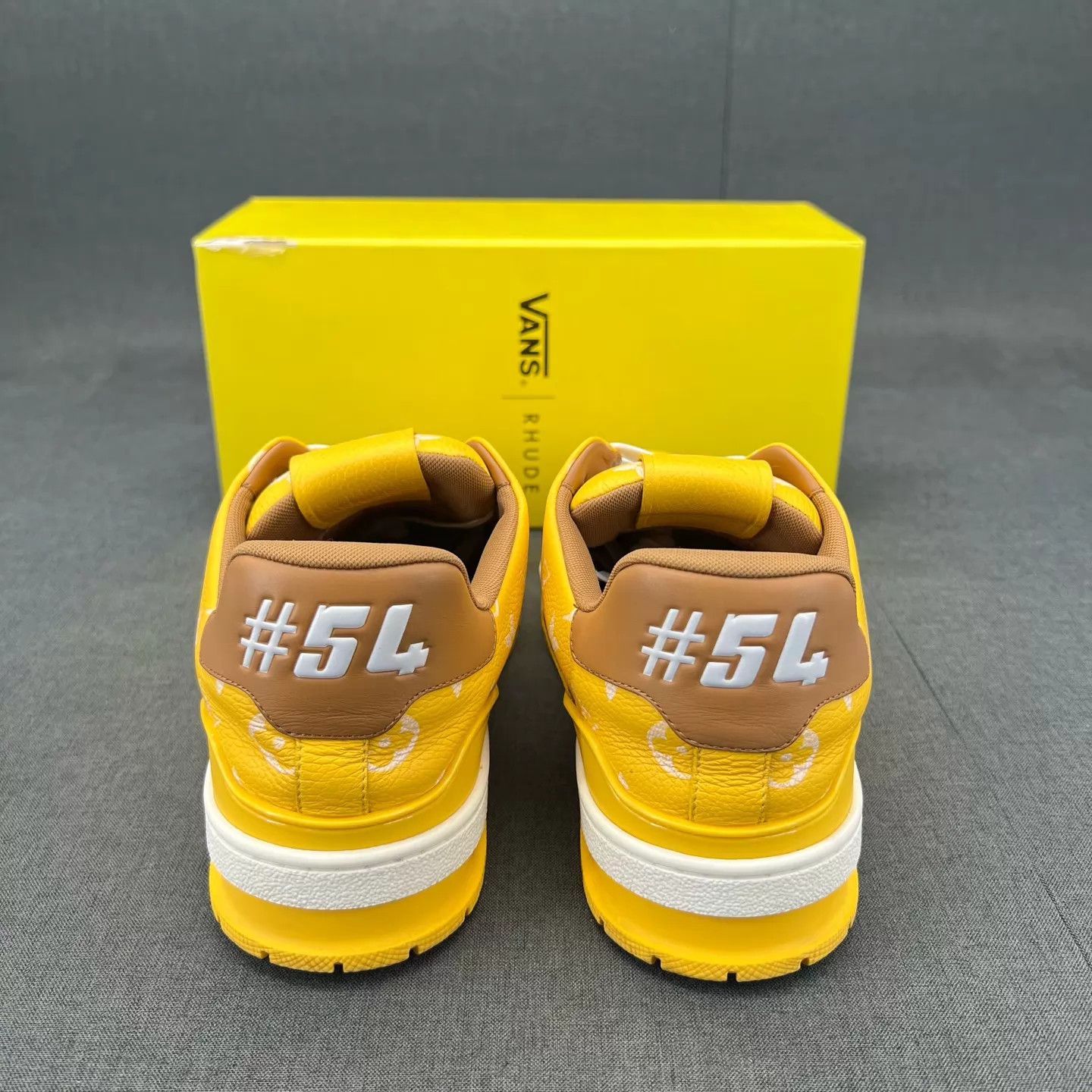 Louis Vuitton LV Trainer P9 White Yellow US8.5 Size US 8.5 / EU 41-42 - 5 Thumbnail