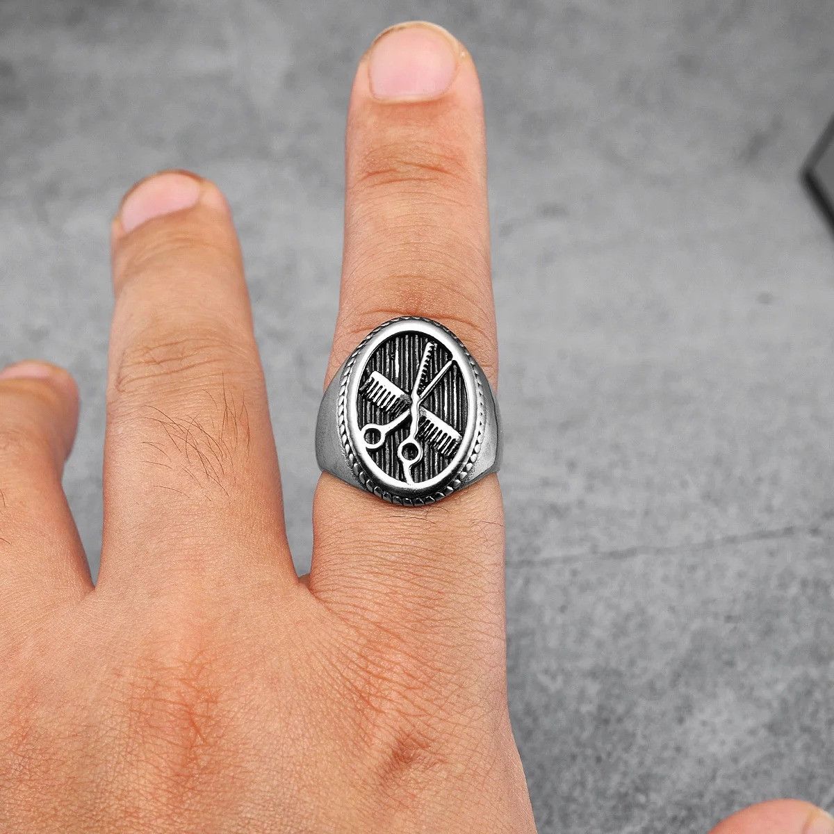 Jewelry Barber Shop Ring Streetwear Jewelry Fashion Gift Size ONE SIZE - 3 Thumbnail