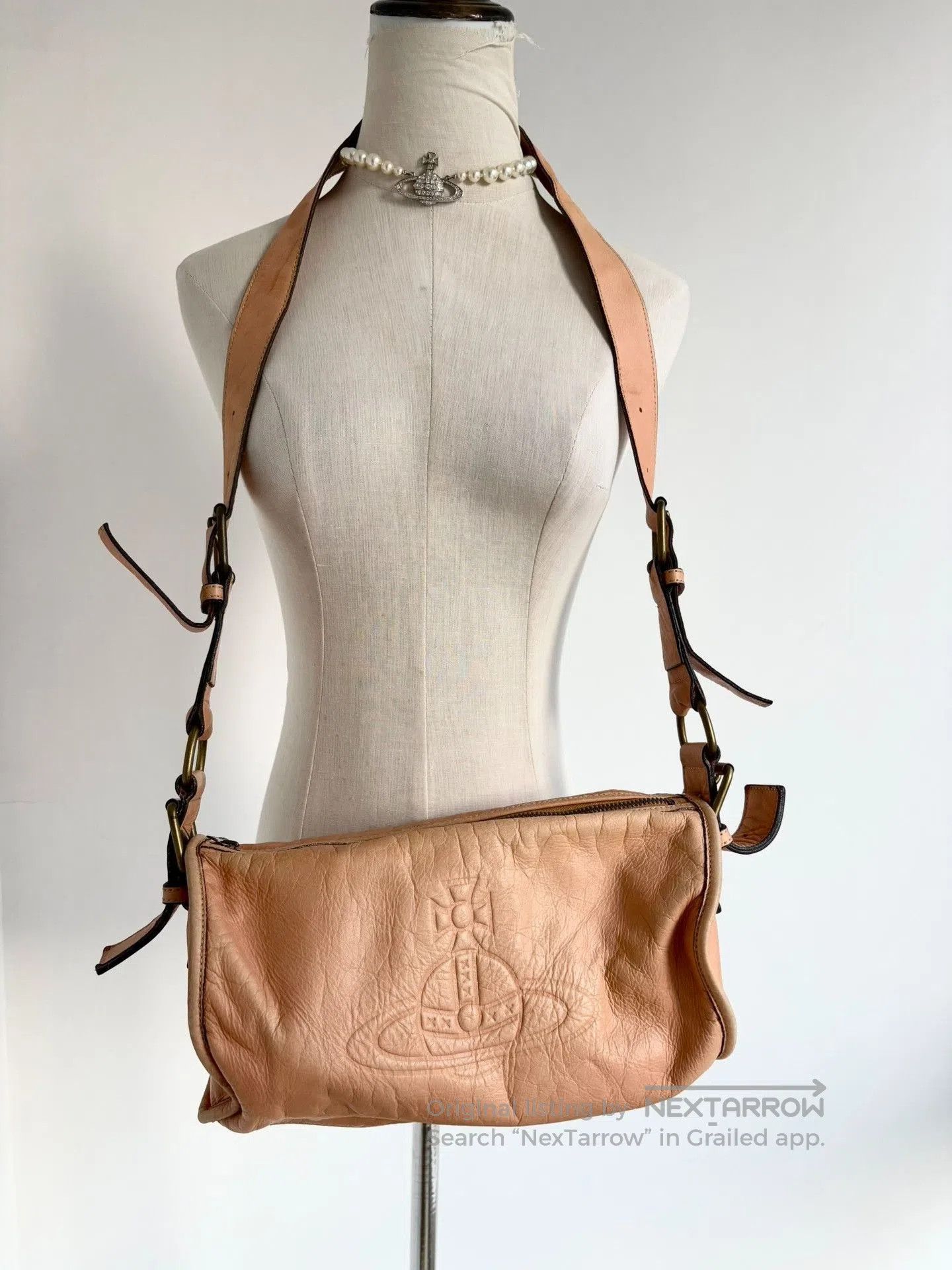 Vivienne Westwood Vivienne Westwood Vintage Beige Saturn Crossbody. Size ONE SIZE - 1 Thumbnail