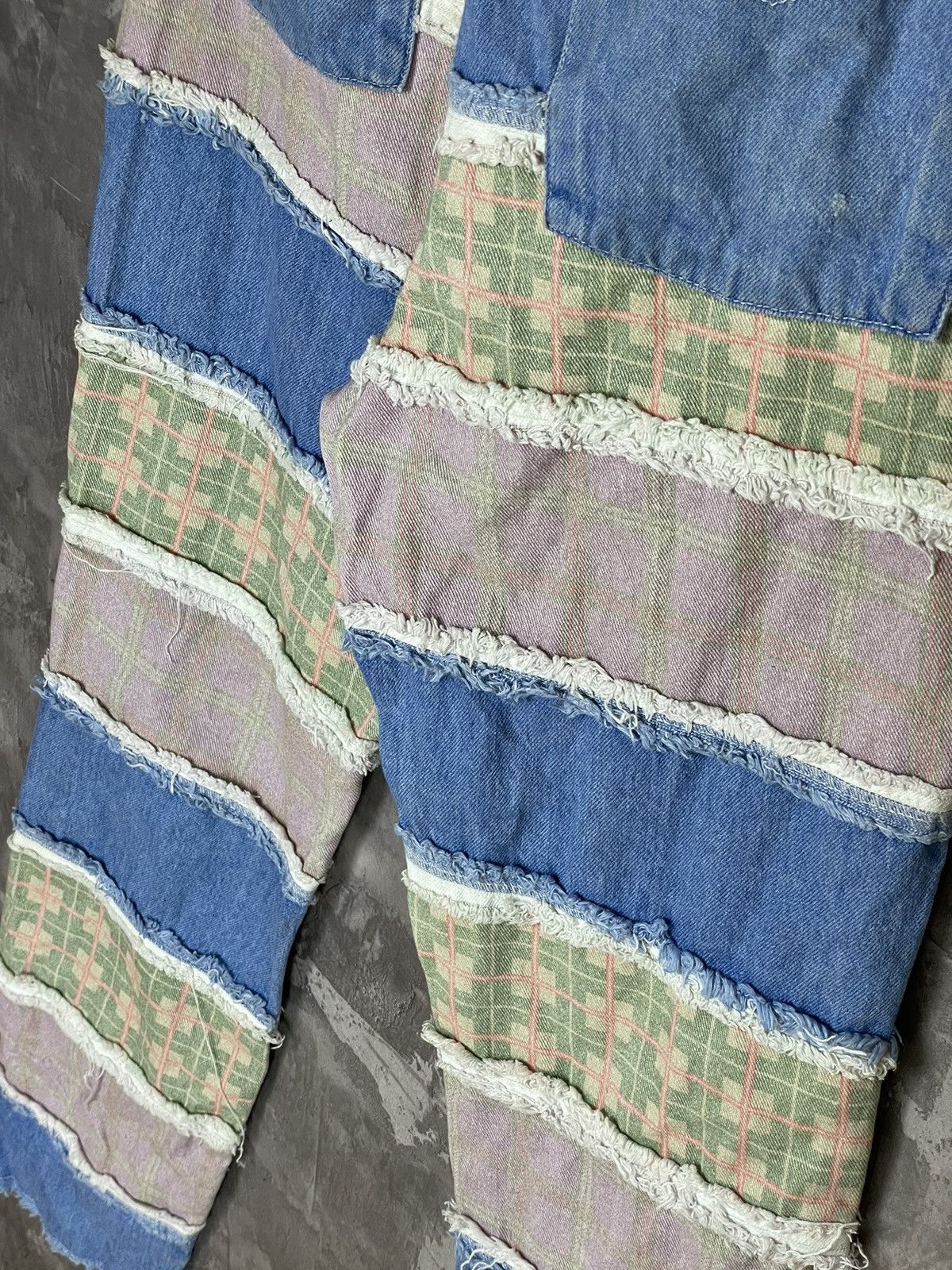 Japanese Brand Ragged Denim Y2K Distressed Style Knitted Denim Jeans Size 32" / US 10 / IT 46 - 12 Thumbnail