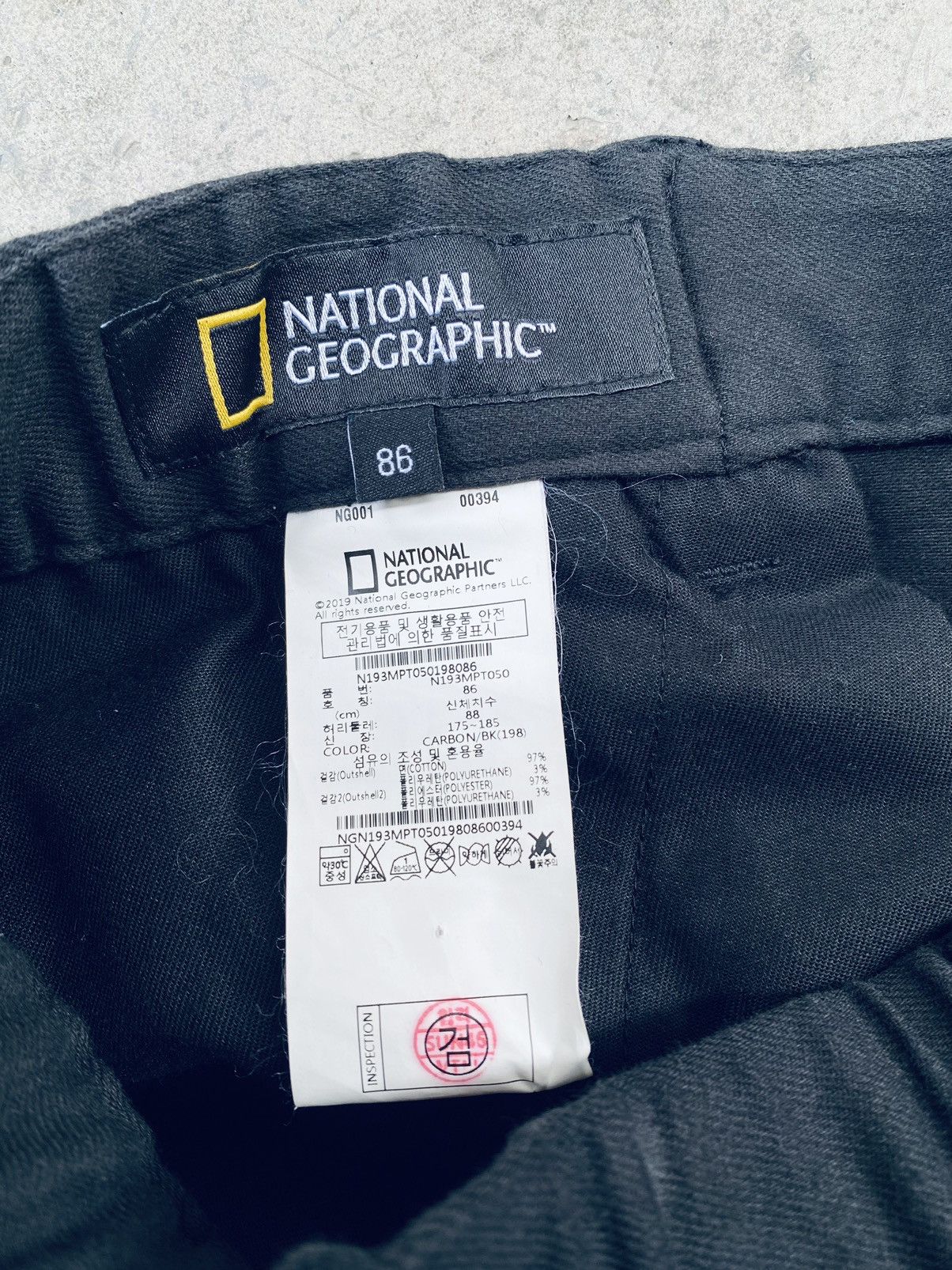 Vintage Vintage Y2k National Geographic Cargo Pants Rare Size US 33 - 10 Thumbnail