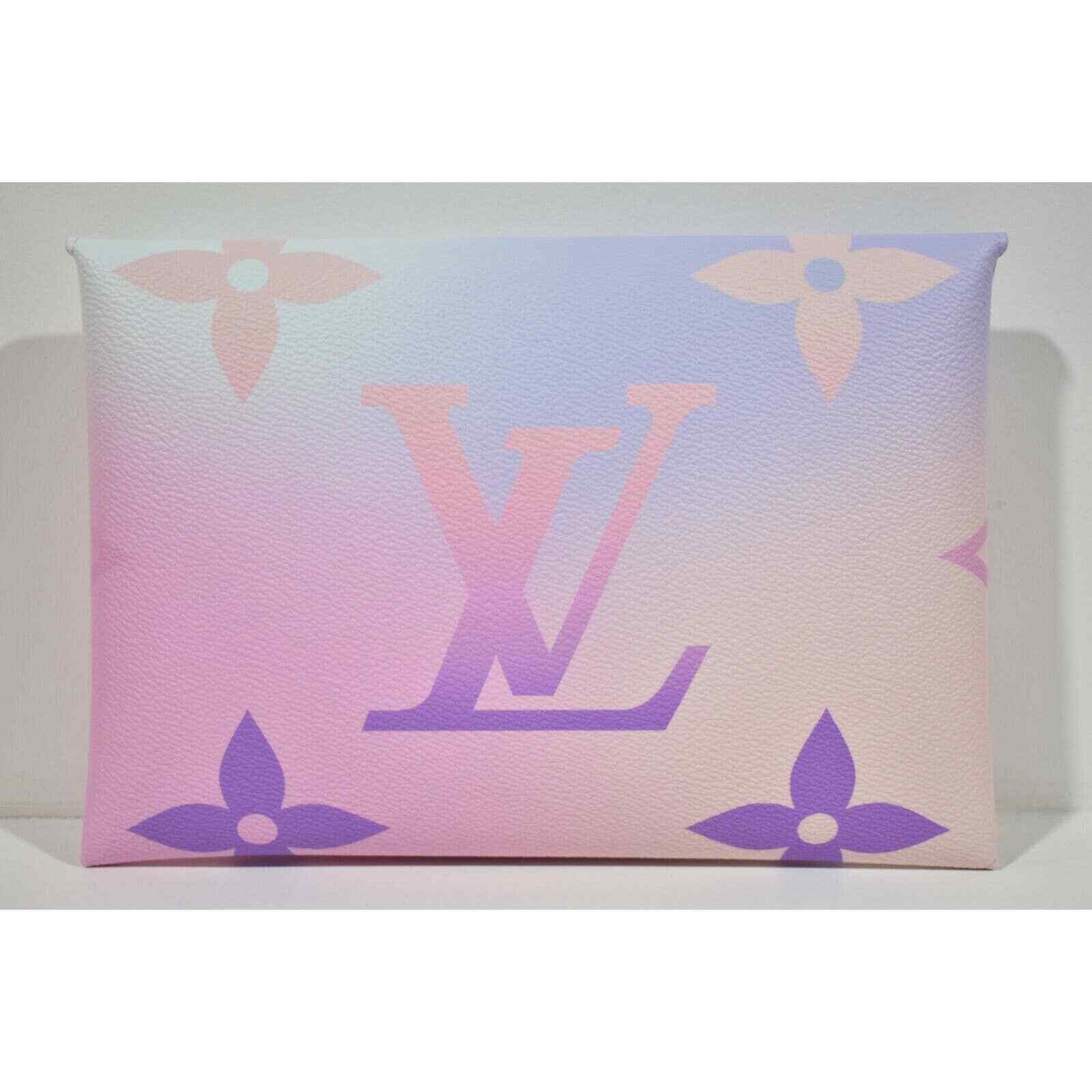 Louis Vuitton Louis Vuitton Monogram 3 Piece Pouch Clutch Bag Size ONE SIZE - 6 Thumbnail