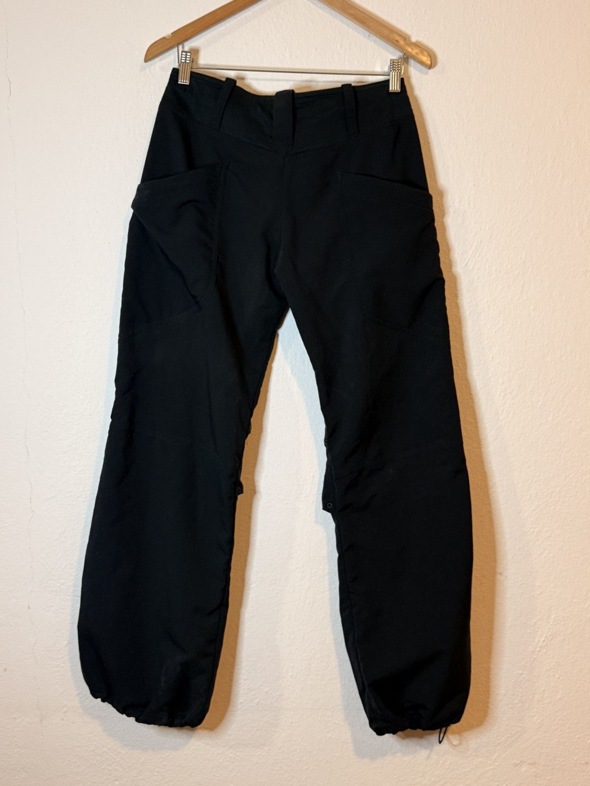 Nike Vintage Streetwear Nike Women’s Cargo Pants Size 34" / US 12 / IT 48 - 2 Thumbnail