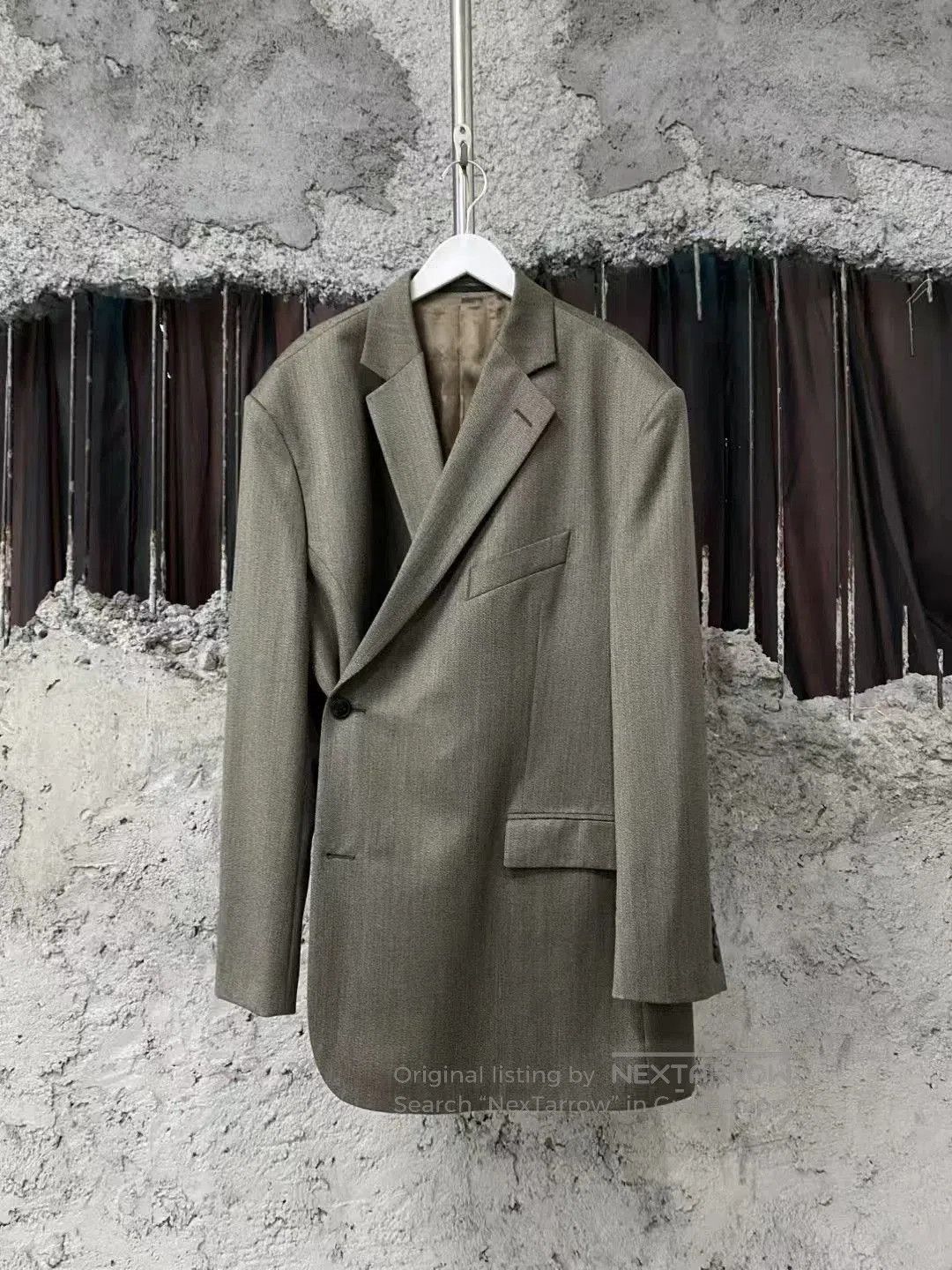Martine Rose Martine Rose Asymmetrical Ruffled Blazer. Size US S / EU 44-46 / 1 - 1 Thumbnail