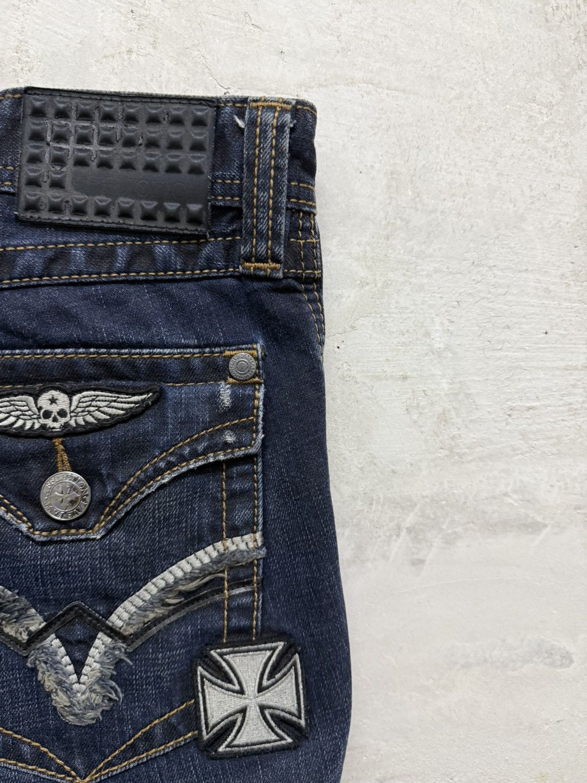 Affliction Distressed Affliction Cross Patches Baggy Grunge y2k Jeans Size US 36 / EU 52 - 9 Thumbnail