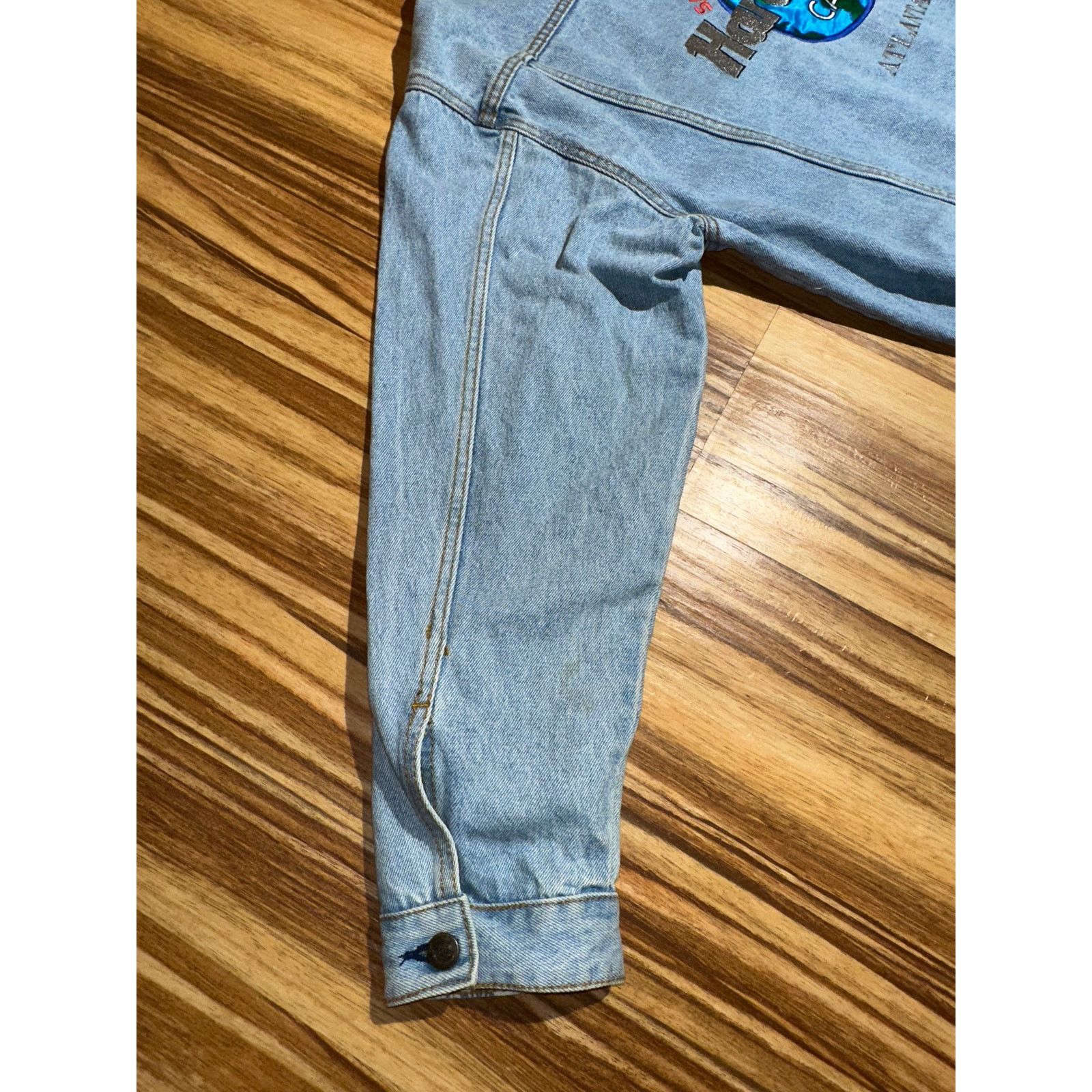 Hard Rock Cafe Vintage 1980s Hard Rock Cafe Atlanta Jean Jacket Size Large Size US L / EU 52-54 / 3 - 7 Thumbnail