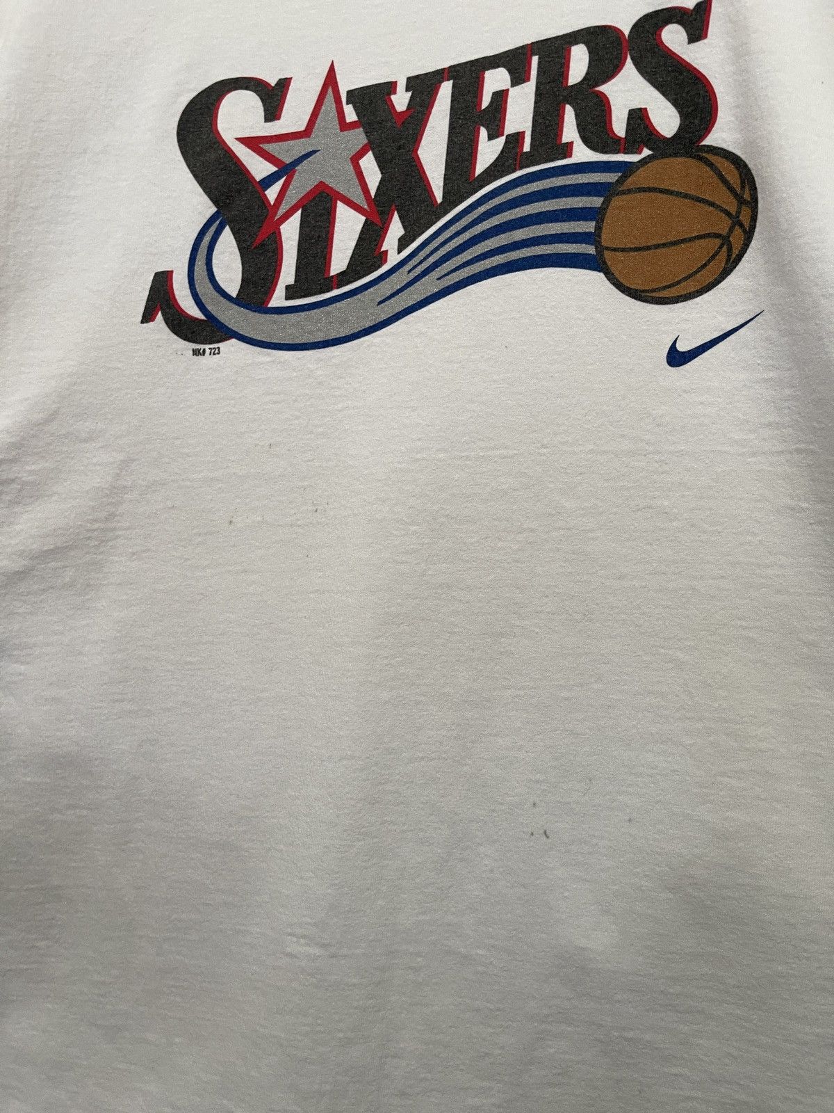 Nike Vintage 90s Nike Sixers 76 Nba Graphic Tee Size US XXL / EU 58 / 5 - 7 Thumbnail