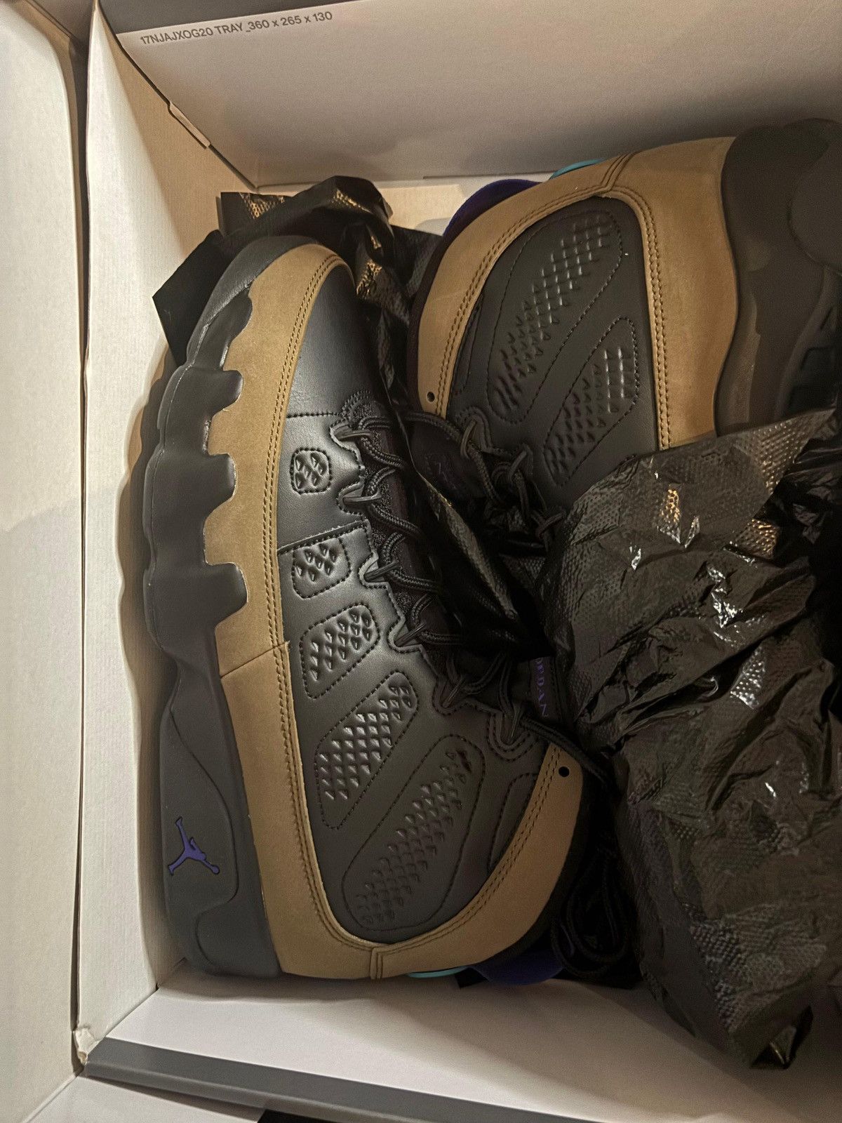 Jordan Brand Nike Air Jordan 9 Retro 'Olive Concord' Size US 11 / EU 44 - 7 Thumbnail