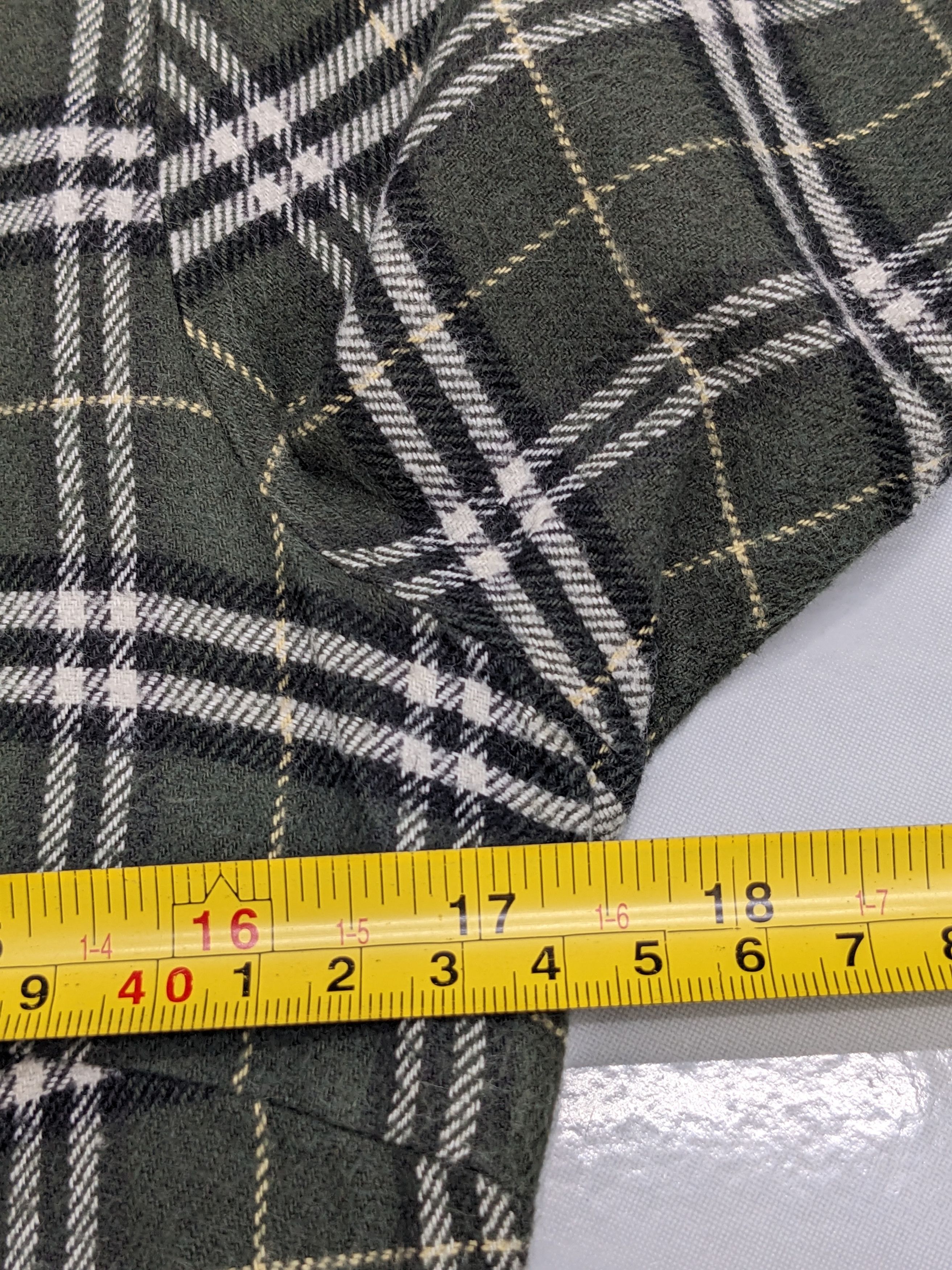 Burberry BURBERRY NOVA CHECK LONG SLEEVE TSHIRT Size XS / US 0-2 / IT 36-38 - 7 Thumbnail