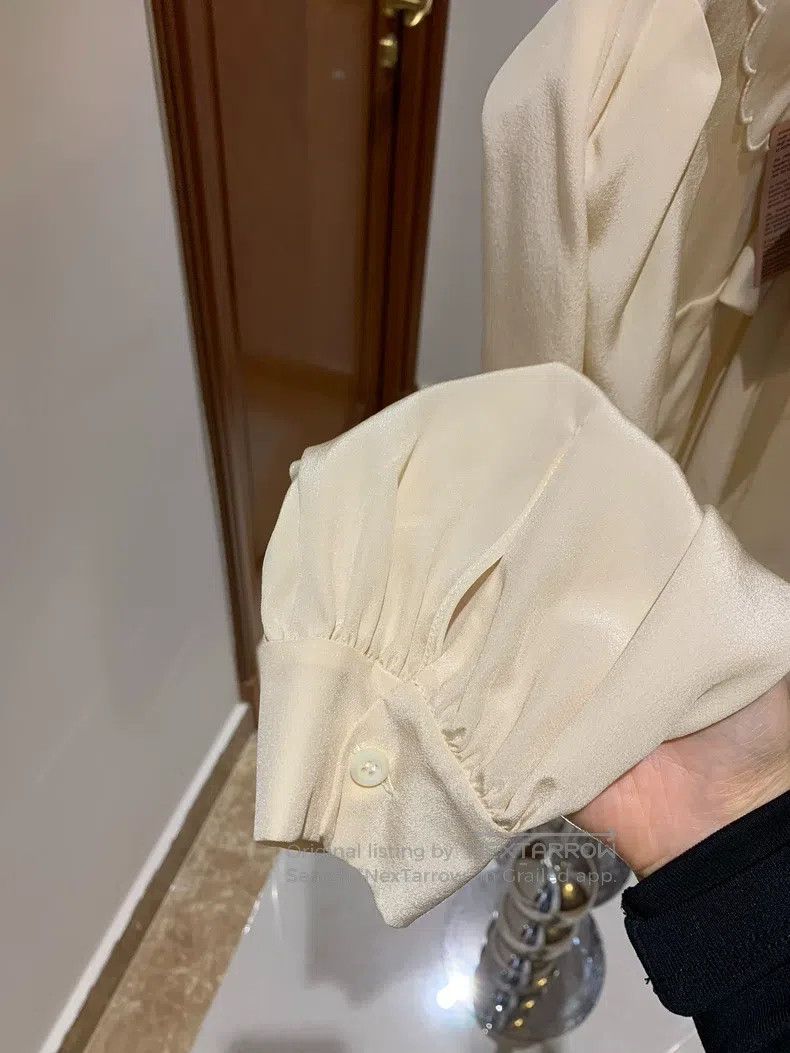Miu Miu Miu Miu 38 shirt Size M / US 6-8 / IT 42-44 - 4 Thumbnail