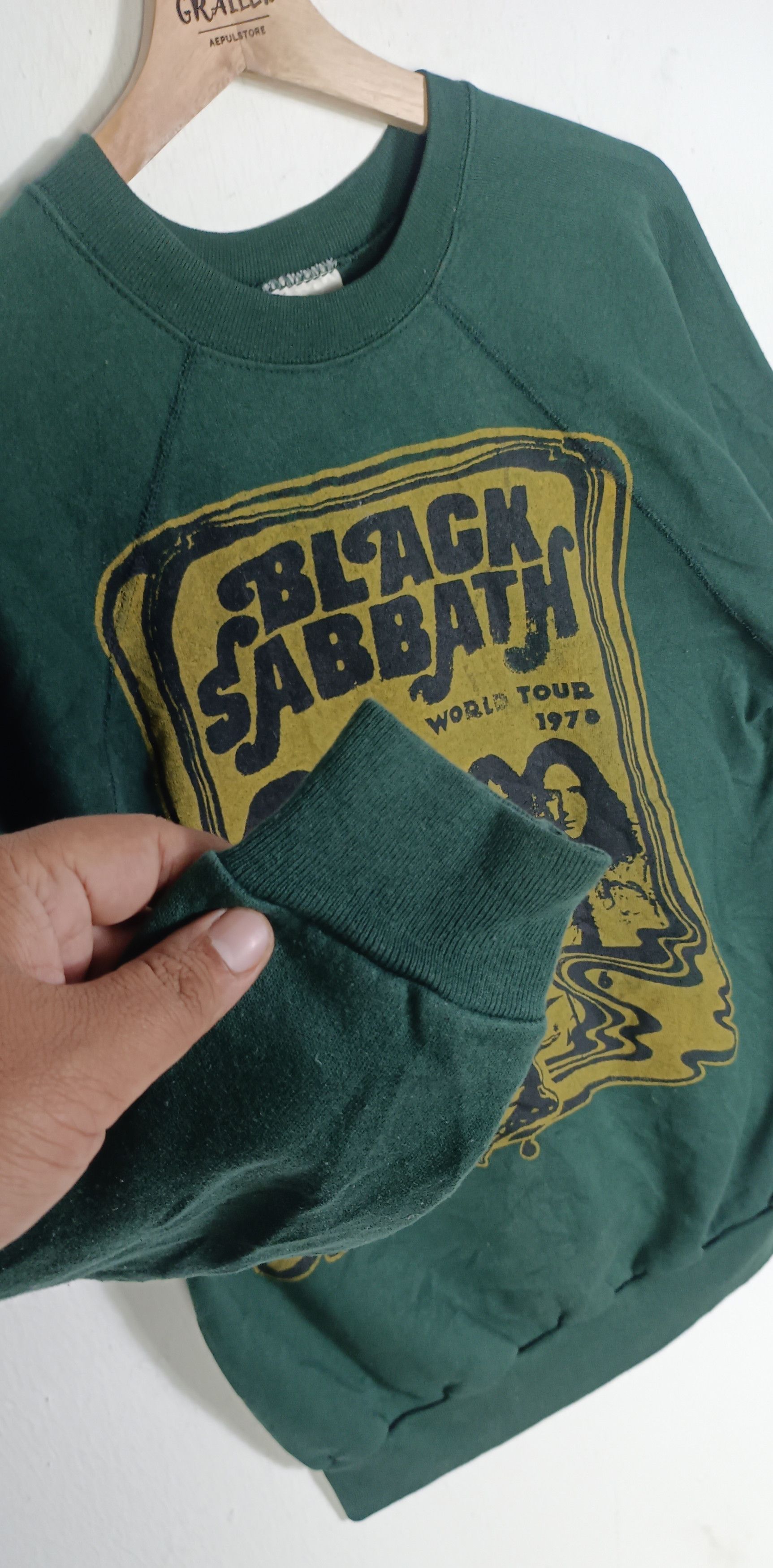 Black Sabbath Vintage💥 Black Sabbath World Tour 1978 Tultex Tag Size US M / EU 48-50 / 2 - 6 Thumbnail