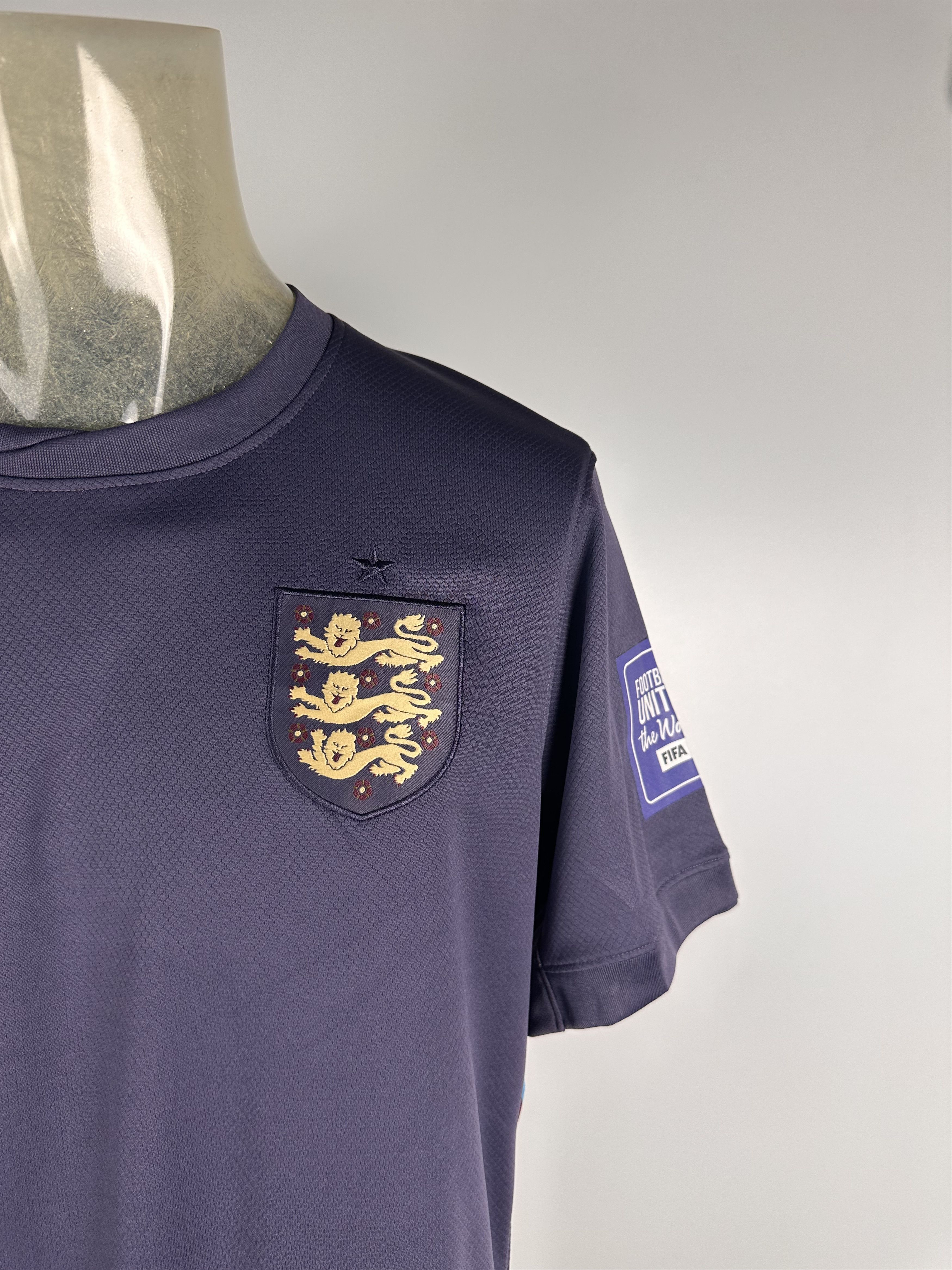 Nike England 2023 2024 Football Soccer Jersey Nike Size L Size US L / EU 52-54 / 3 - 2 Thumbnail