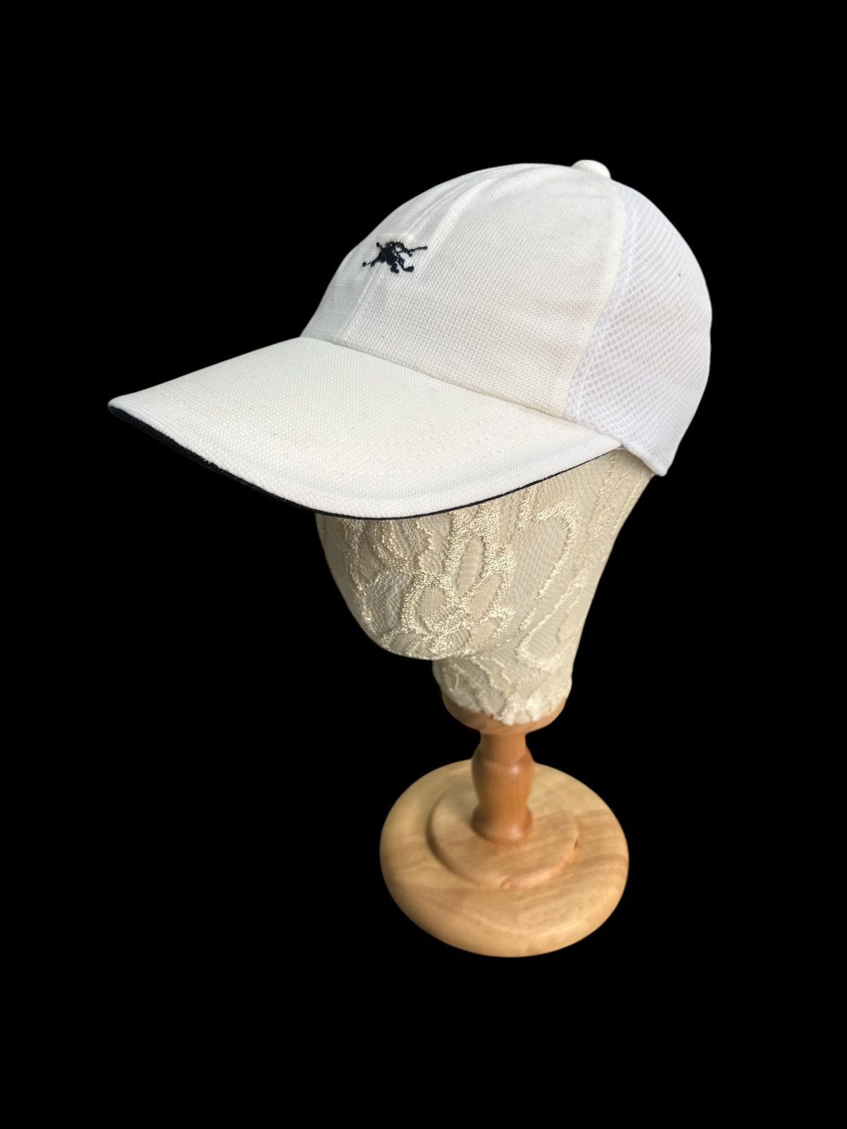 Burberry VINTAGE BURBERRY GOLD EMBROIDERED LOGO CAP HAT Size ONE SIZE - 3 Thumbnail