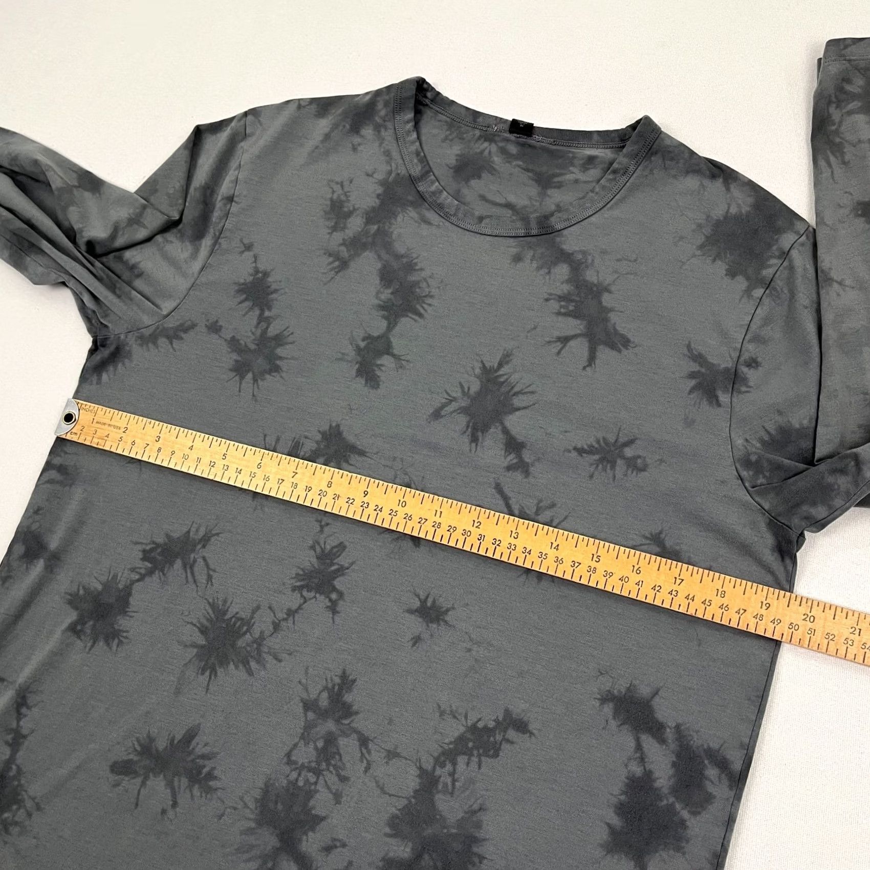 Lululemon Lululemon Fundamental Shirt Mens S Asphalt Gray Active Workout Running Training Shirt Size US S / EU 44-46 / 1 - 4 Thumbnail