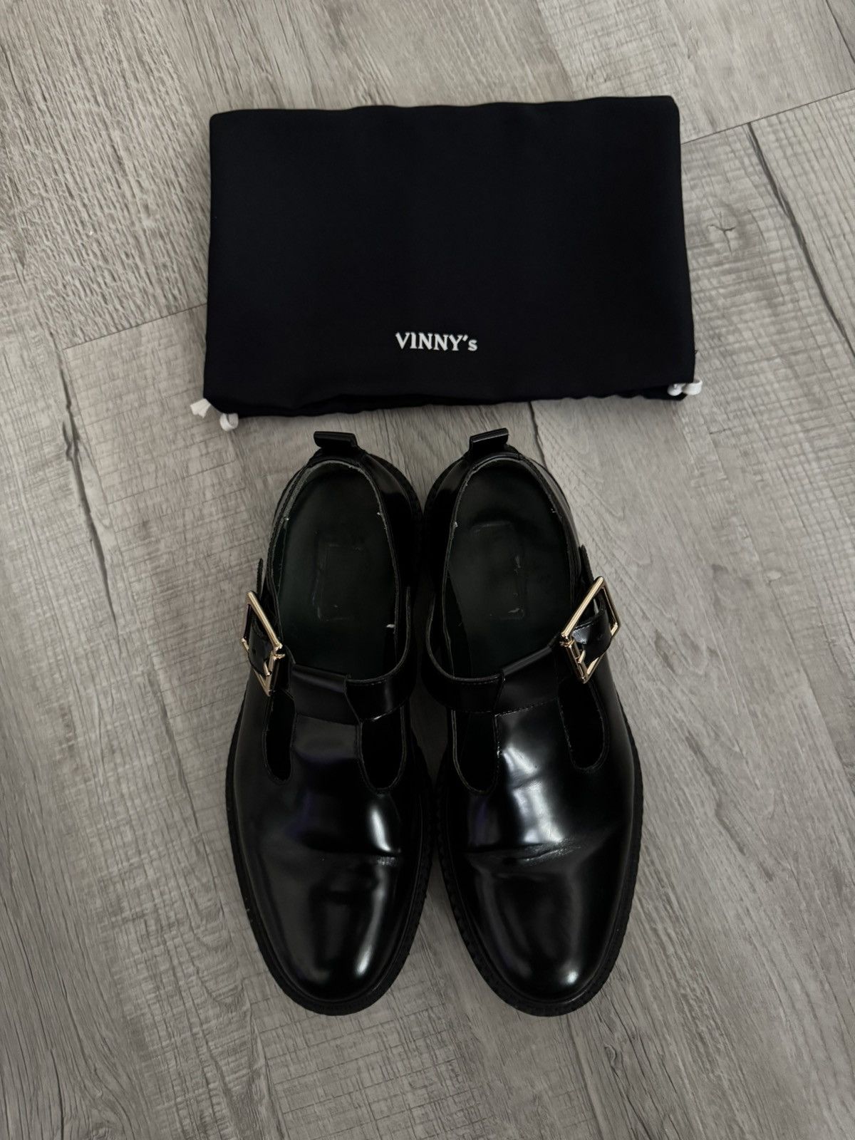 Vinnys Men's Black Maree Glossed-Leather Derby Shoes (Size 8)