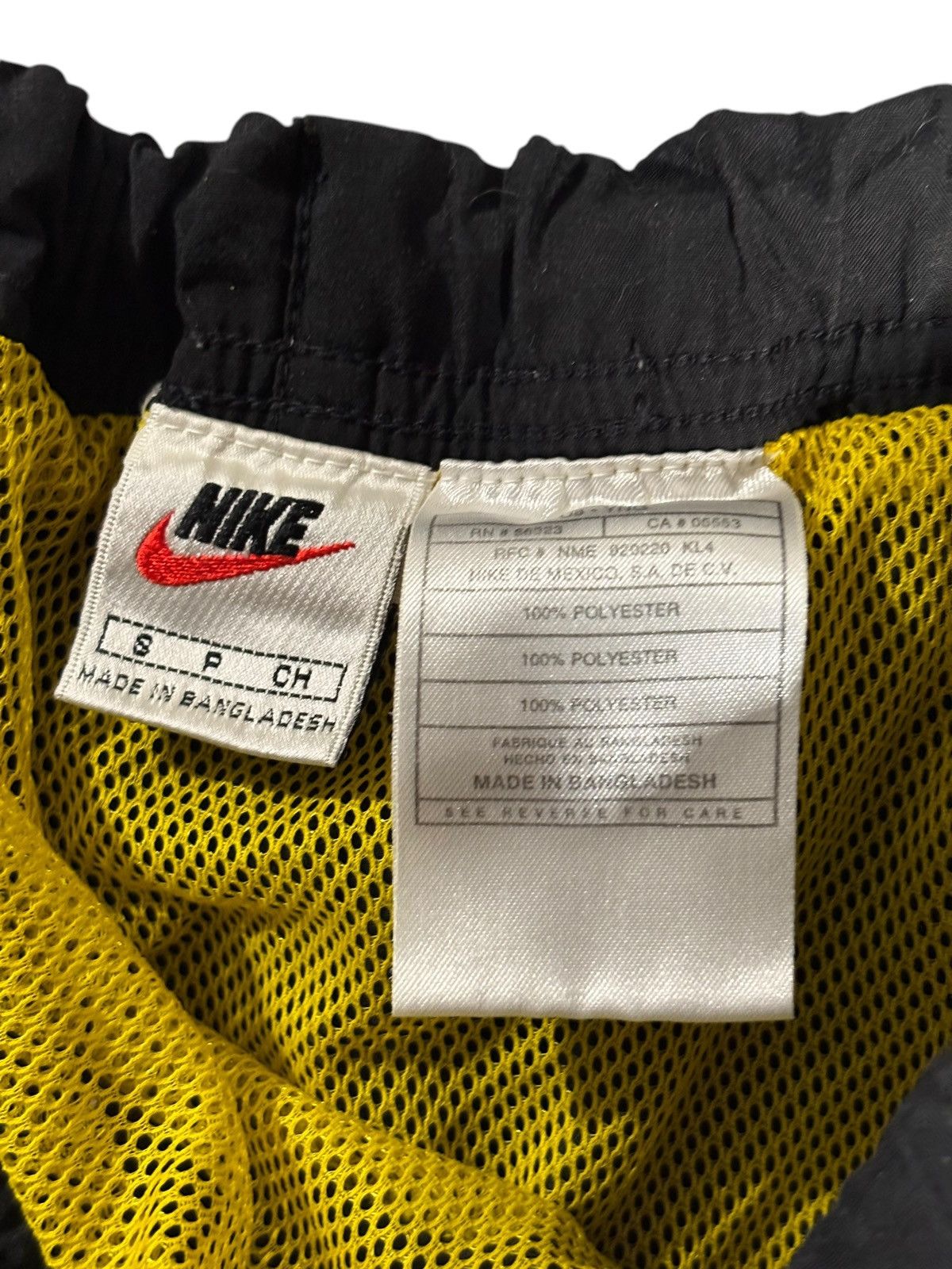 Nike × Vintage Vintage 90’s Nike Shorts Size US 32 / EU 48 - 3 Thumbnail