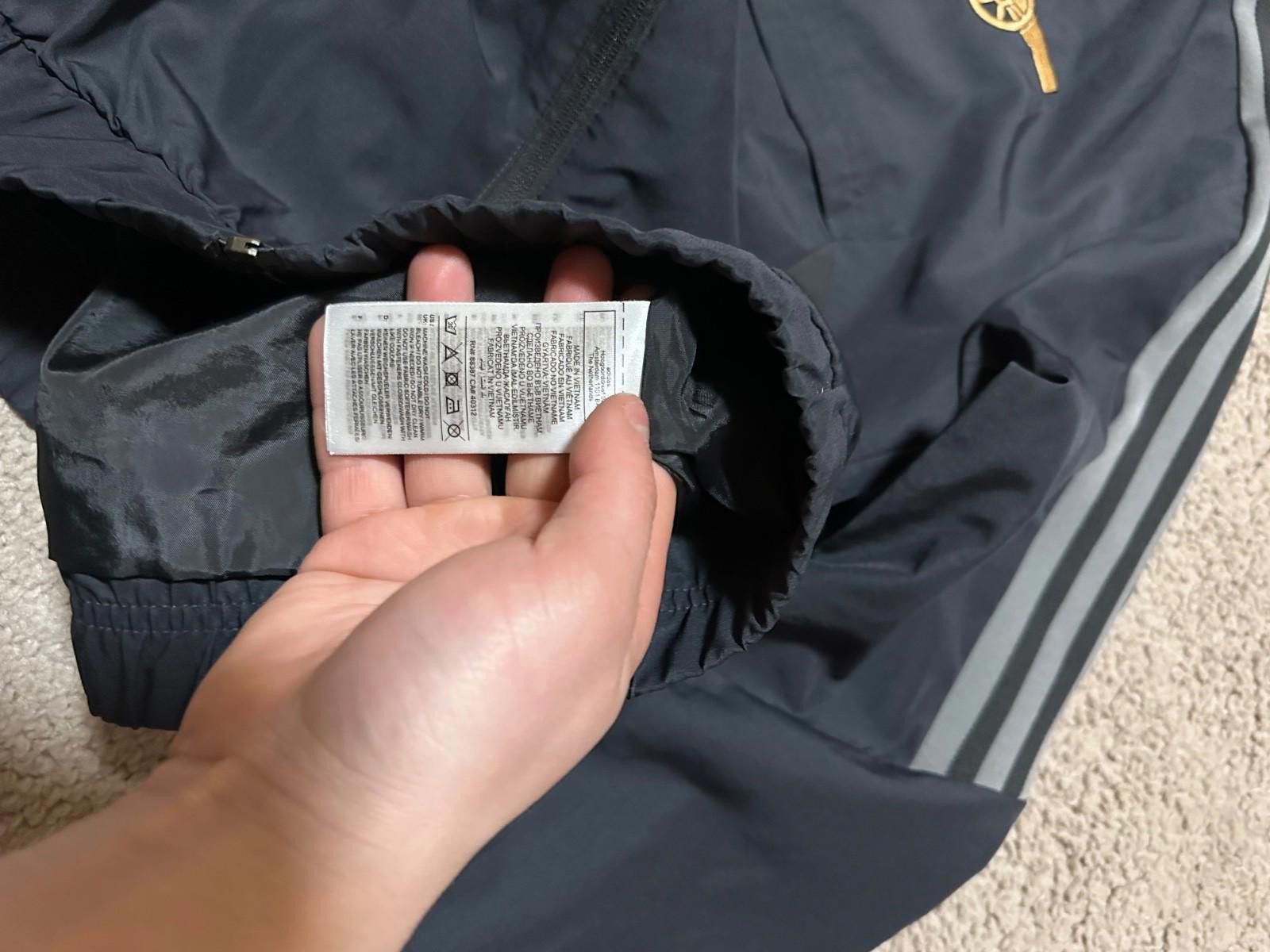 Adidas ARSENAL Adidas CARBON ANTHEM CONDIVO JACKET 22/23 Sz M Size US S / EU 44-46 / 1 - 5 Thumbnail