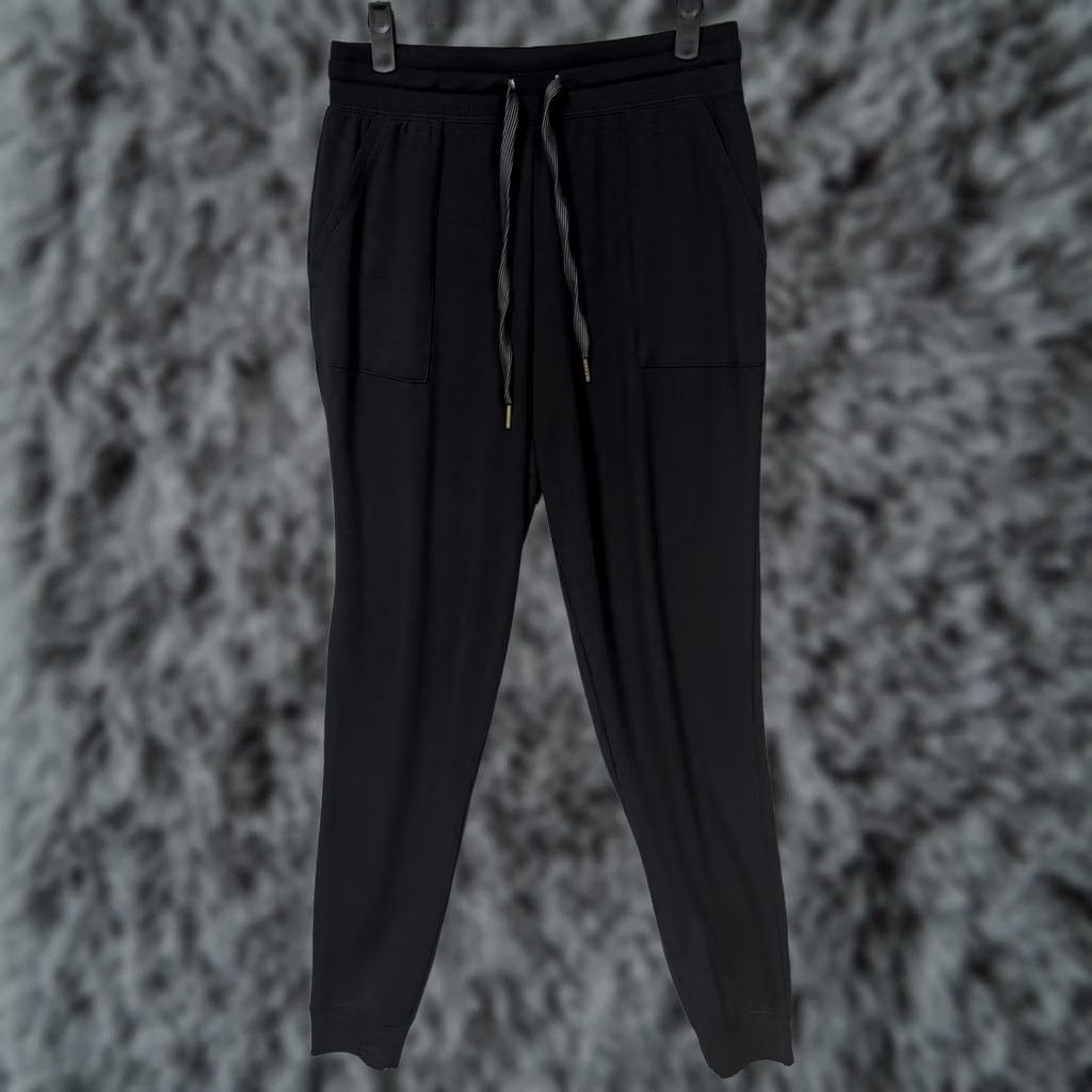 Vintage Koolaburra by UGG Jogger Pants S Black Women's Jersey with Pockets Elastic Waist Cuffed Tapered Inseam 29" Lounge Travel Size 28" / US 6 / IT 42 - 1 Thumbnail