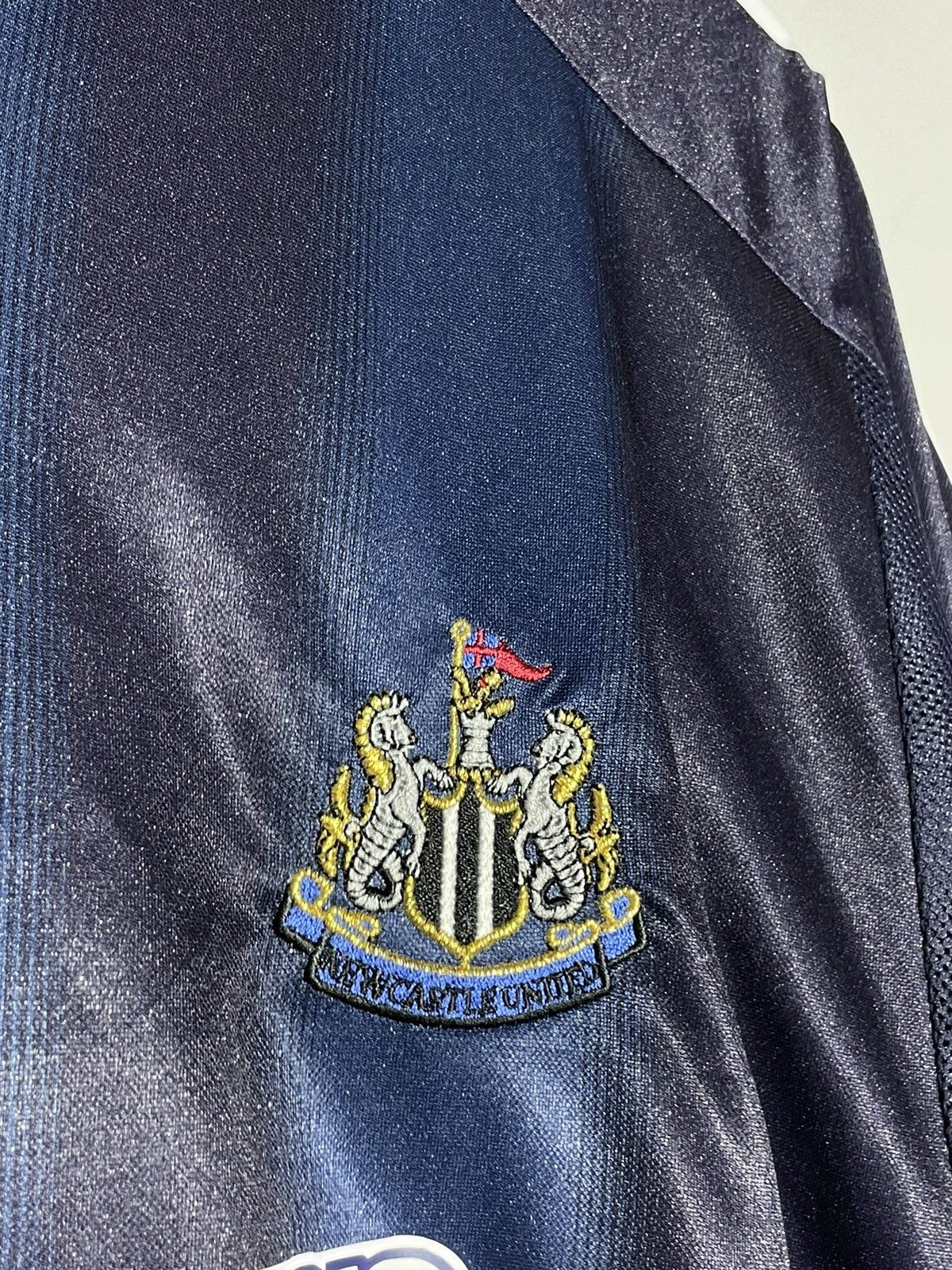 Adidas × Vintage Newcastle United 2004/05 Away Football Long Sleeve Size US XXL / EU 58 / 5 - 6 Thumbnail