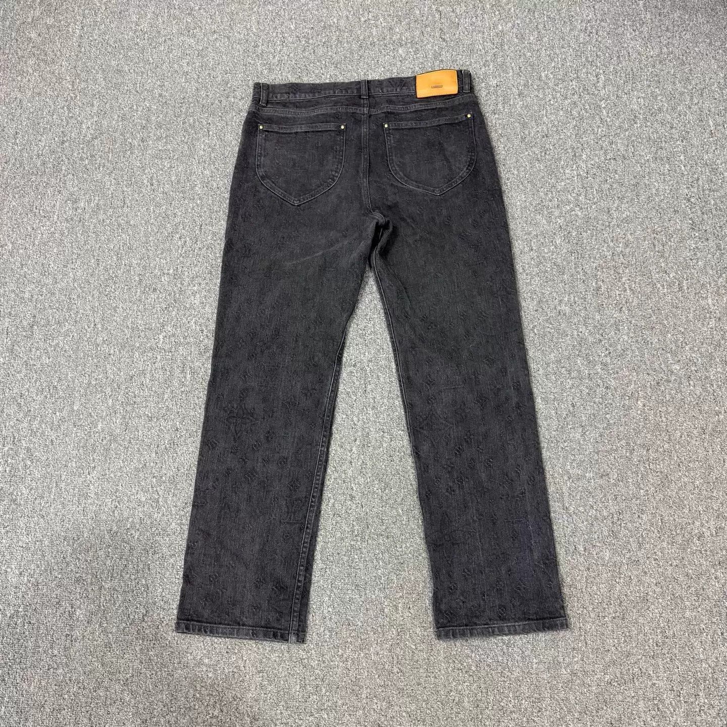 Louis Vuitton LV Gray Monogram Print Jeans 32 Size US 32 / EU 48 - 2 Thumbnail