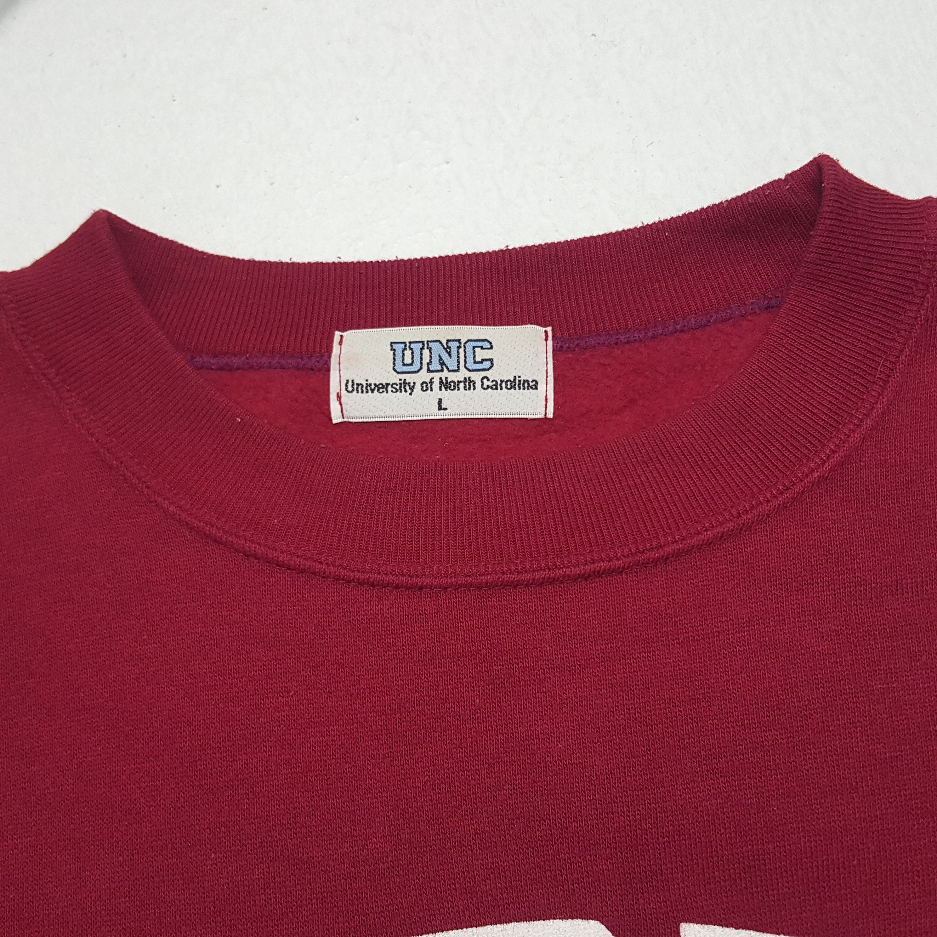 Vintage Vintage North & Carolina Sweatshirt Size US XL / EU 56 / 4 - 4 Thumbnail