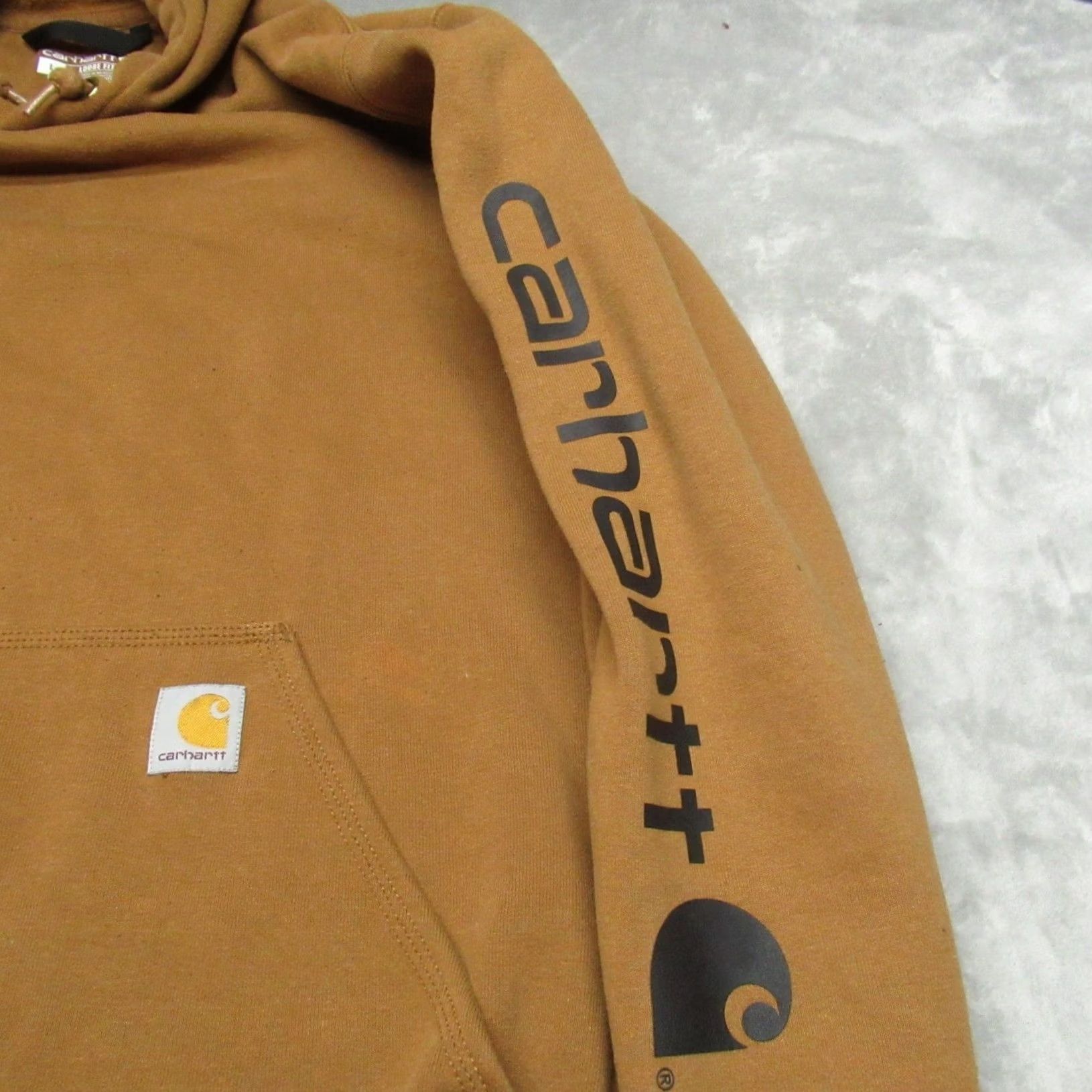 Carhartt VINTAGE? No — Carhartt Logo Sleeve Sweatshirt Mens L Brown Midweight Pullover Graphic Front Pocket Hooded K288 BRN Size US L / EU 52-54 / 3 - 5 Thumbnail
