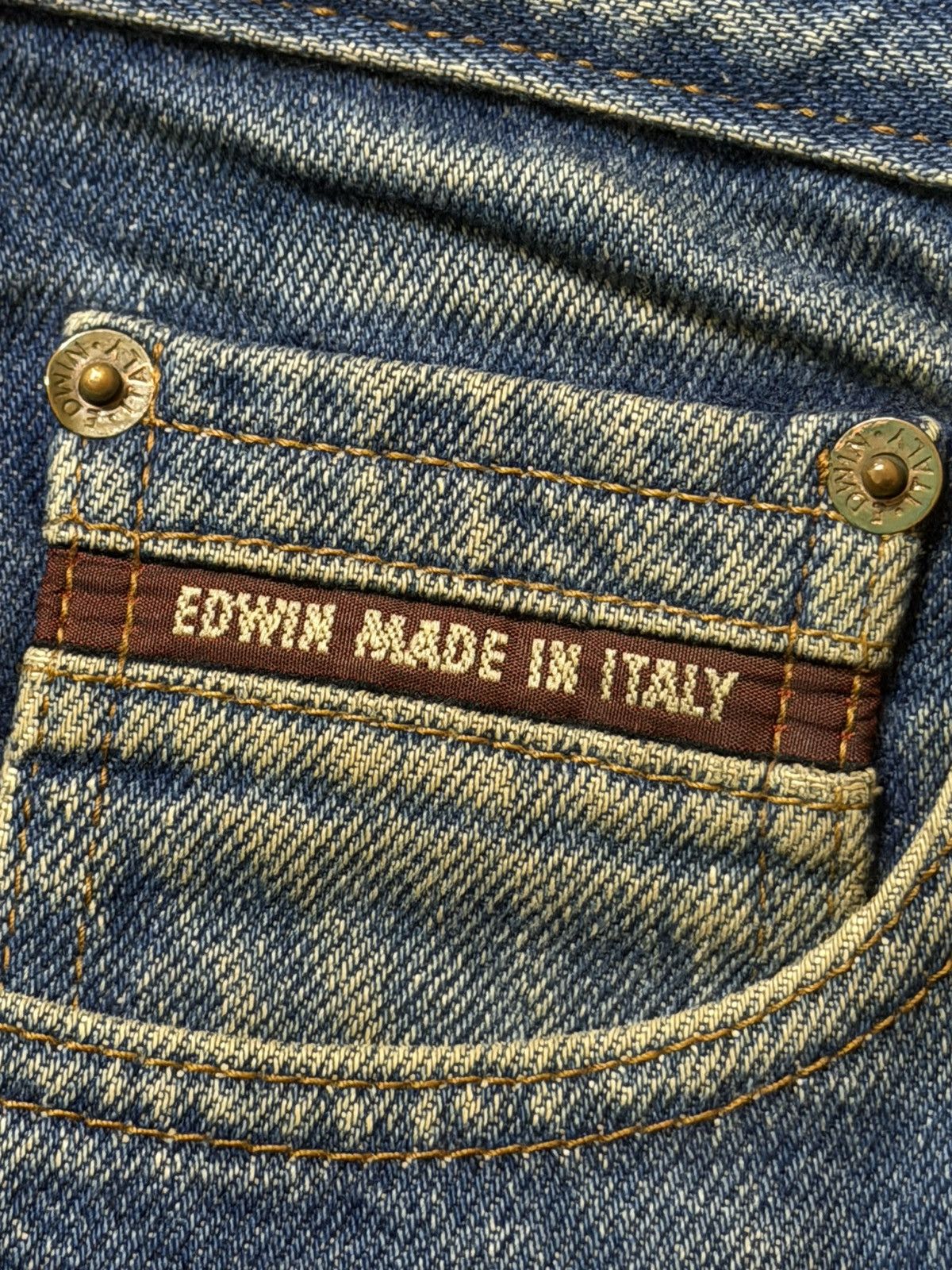Edwin Vintage 90s Edwin Made In Italy Mud Wash Faded Whisker Style Size US 28 / EU 44 - 7 Thumbnail
