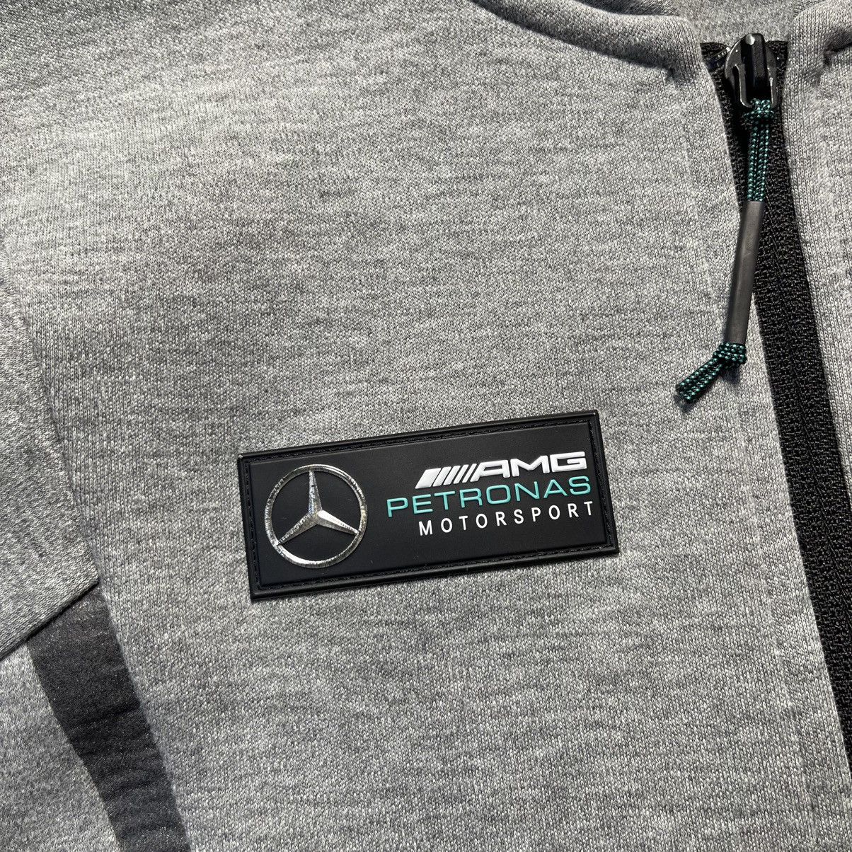 Mercedes-Benz × Puma × Vintage PUMA x MERCEDES AMG PETRONAS MOTOSPORT TRACK TOP Size US M / EU 48-50 / 2 - 4 Thumbnail