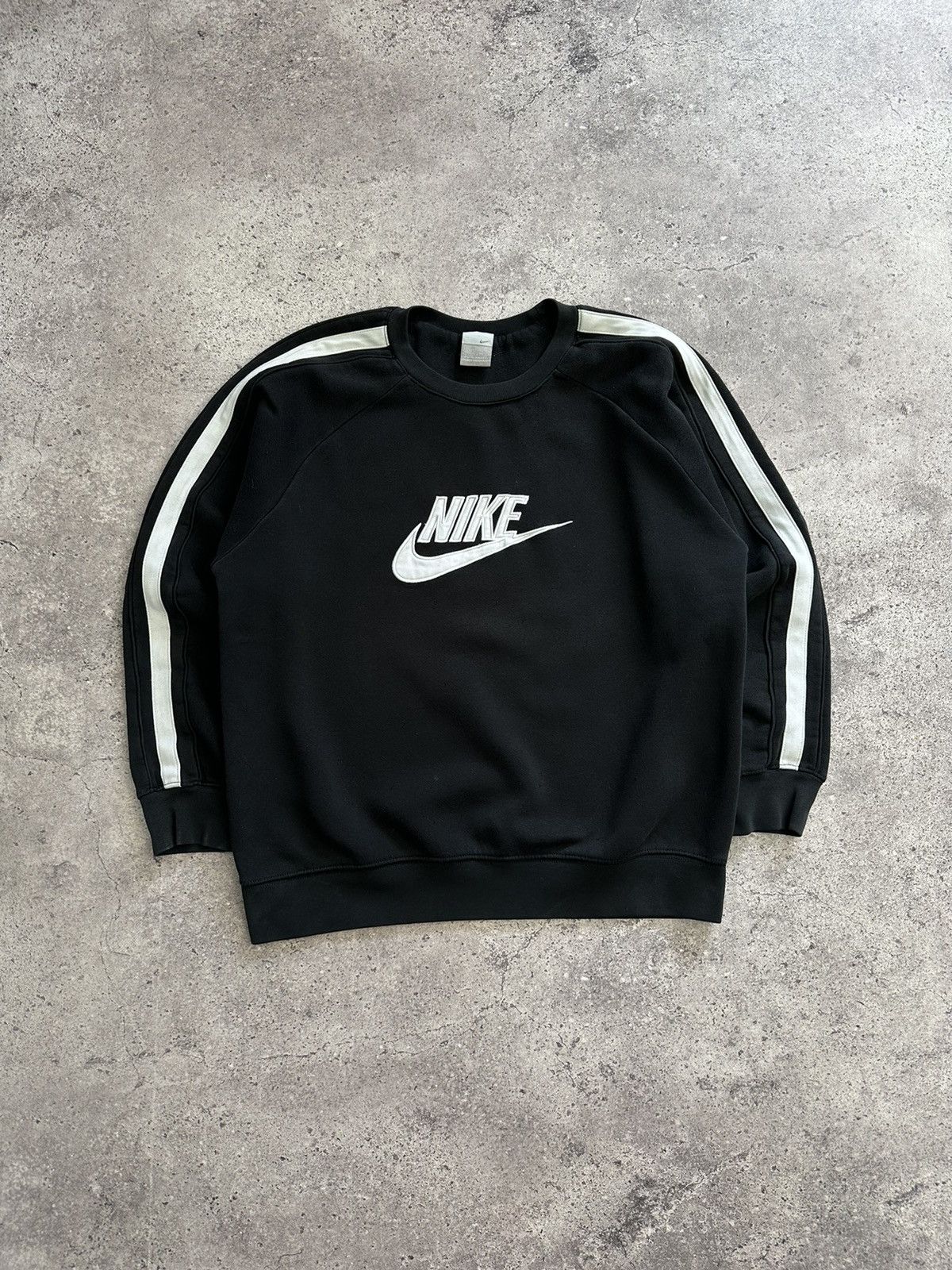 Nike × Vintage Vintage Nike Y2K Sweatshirt Big Logo Drill Swoosh Size US S / EU 44-46 / 1 - 1 Thumbnail