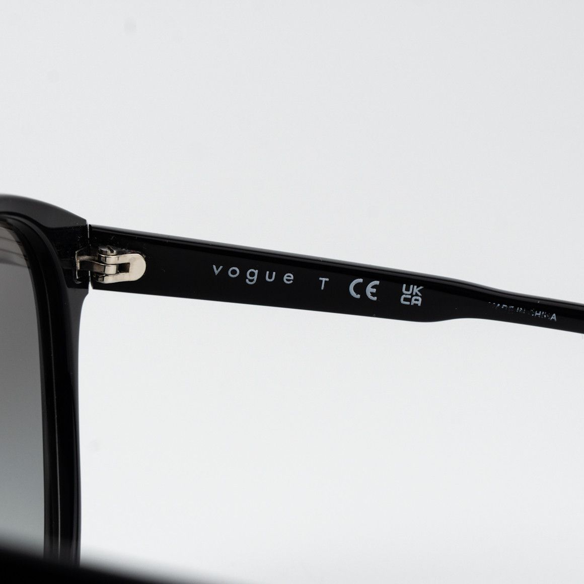 Vogue Vogue Women Sunglasses Butterfly VO5509S W44/1156 BRAND NEW Size ONE SIZE - 6 Thumbnail