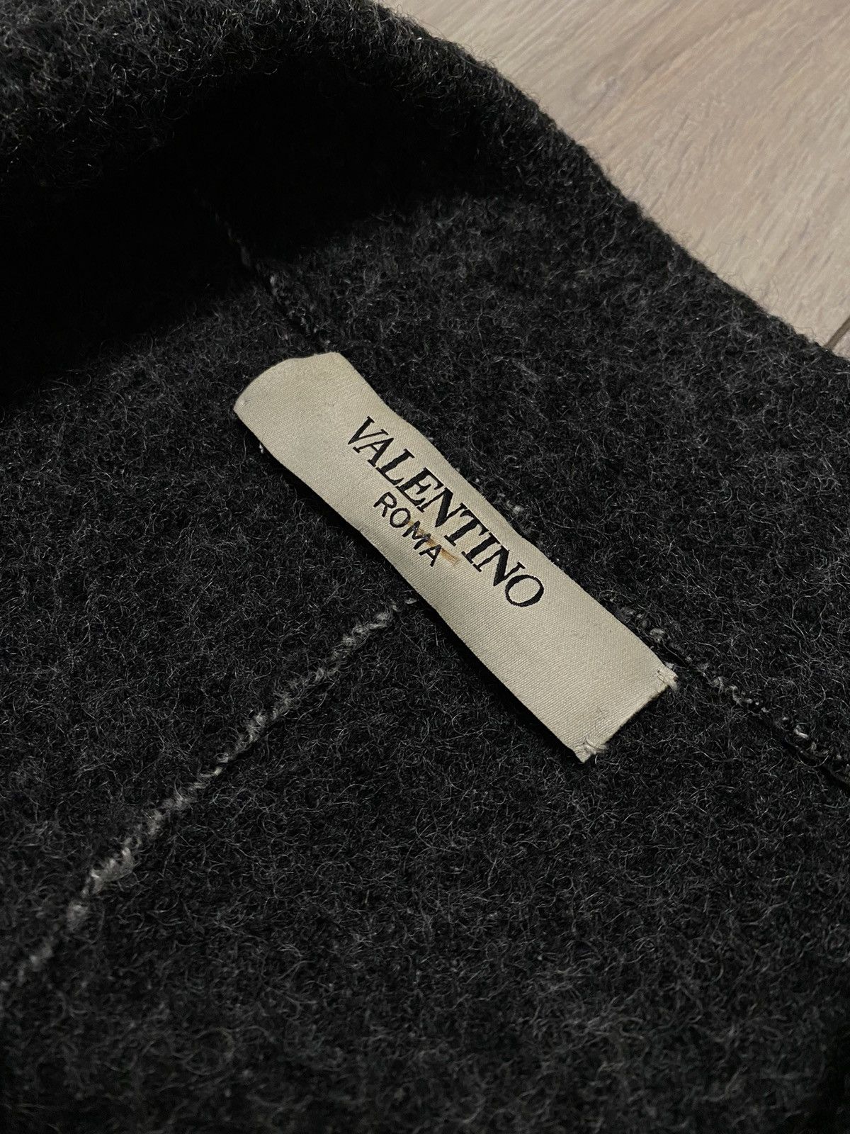 Valentino Vintage Valentino Roma Coat Jacket 100% Wool Made In Italy Size S / US 4 / IT 40 - 3 Thumbnail