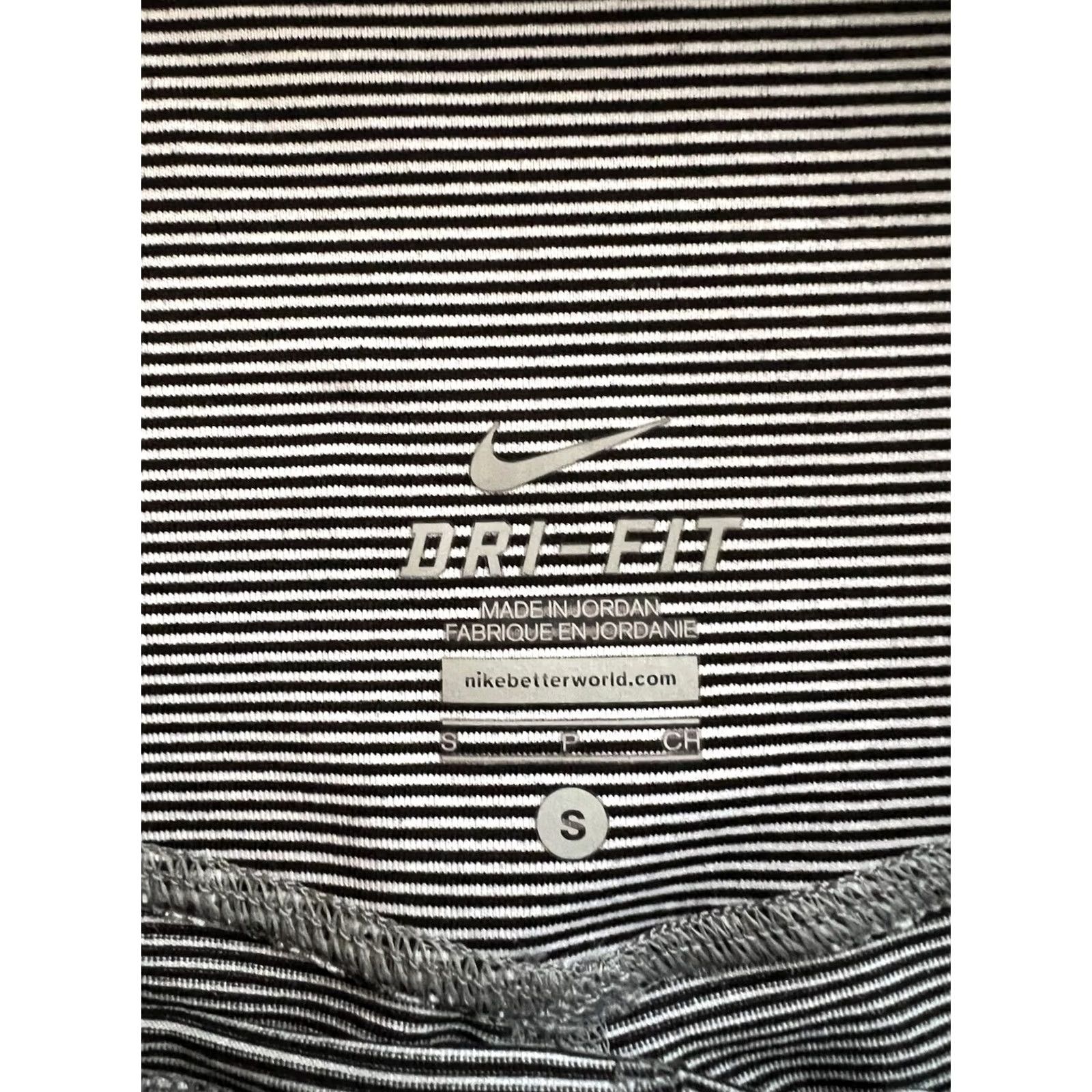 Nike Nike Dri-FIT Leggings Women's Small Black White Stripe Cropped Activewear Yoga Training Size 28" / US 6 / IT 42 - 5 Thumbnail