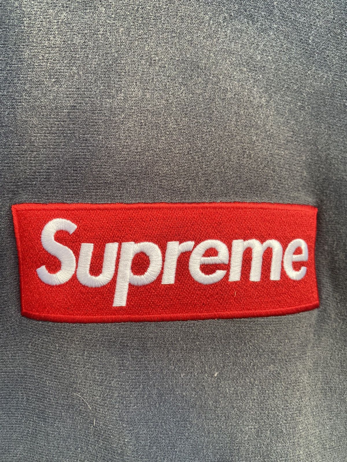 Supreme Faded Supreme Red Box Logo Small Crewneck Size US S / EU 44-46 / 1 - 2 Thumbnail